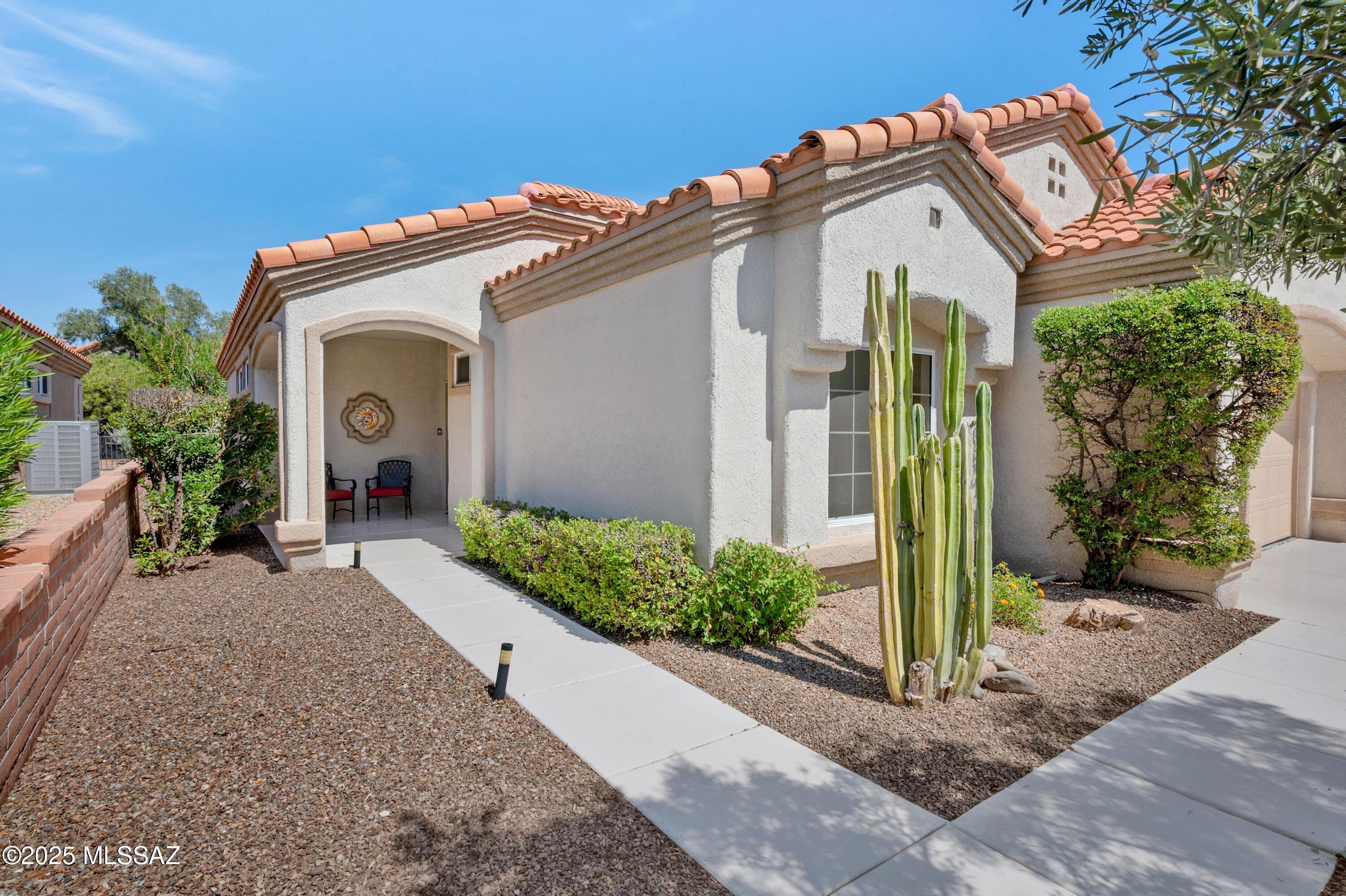 2199 E Jonquil Street