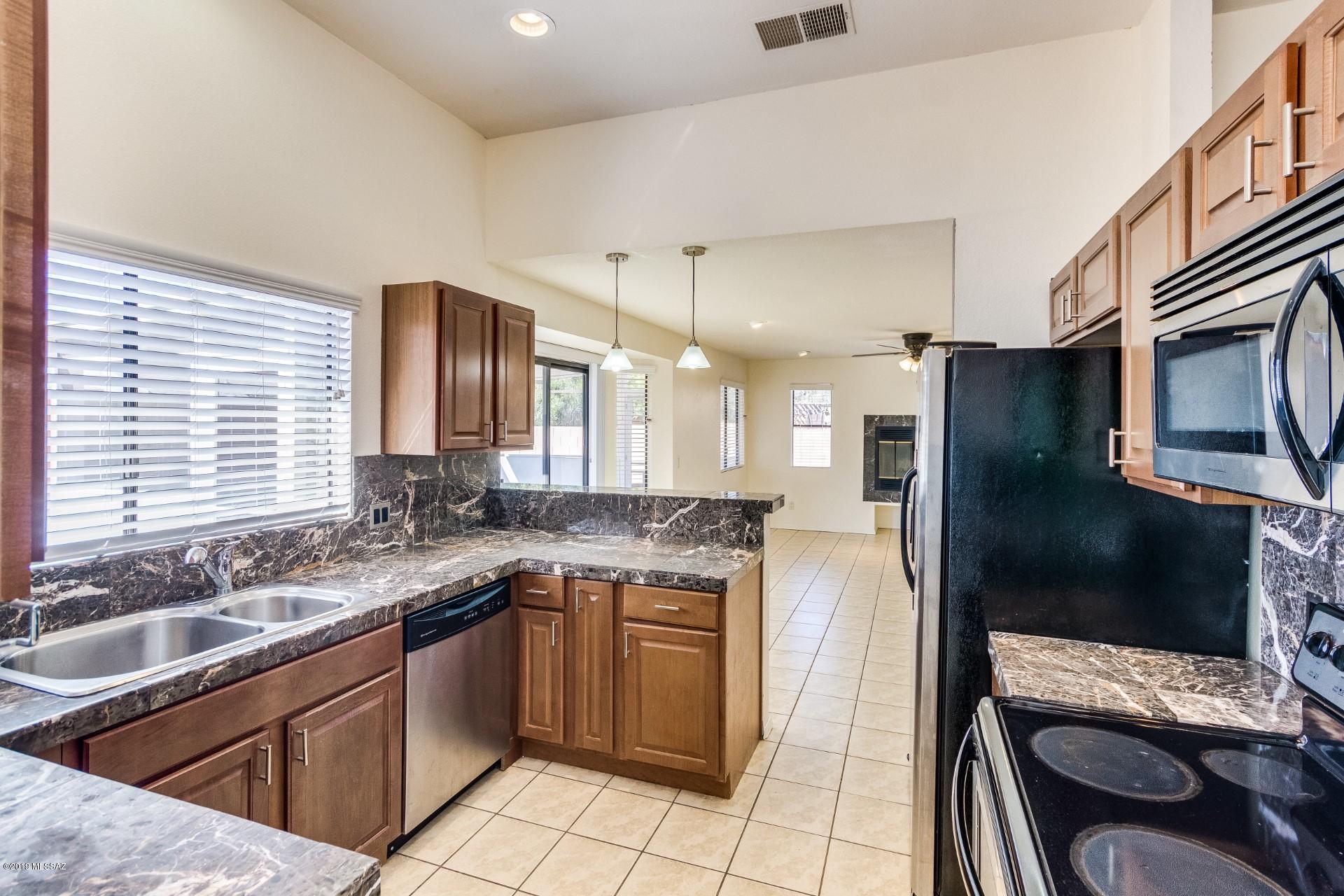 Meadowbrook (273-334, 348-403, 410-532) - Residential