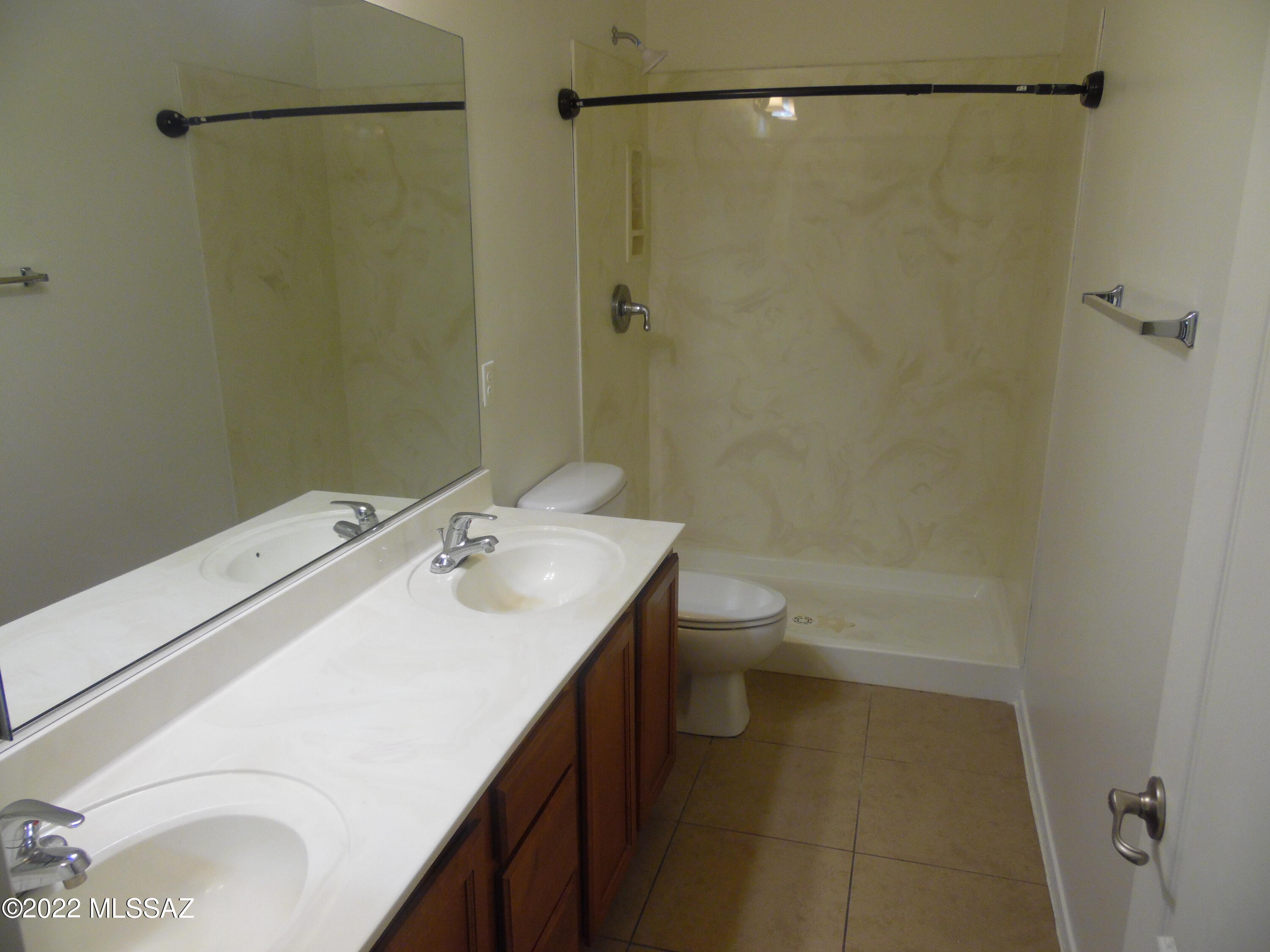 Limberlost Terr II Townhouses - Residential Lease
