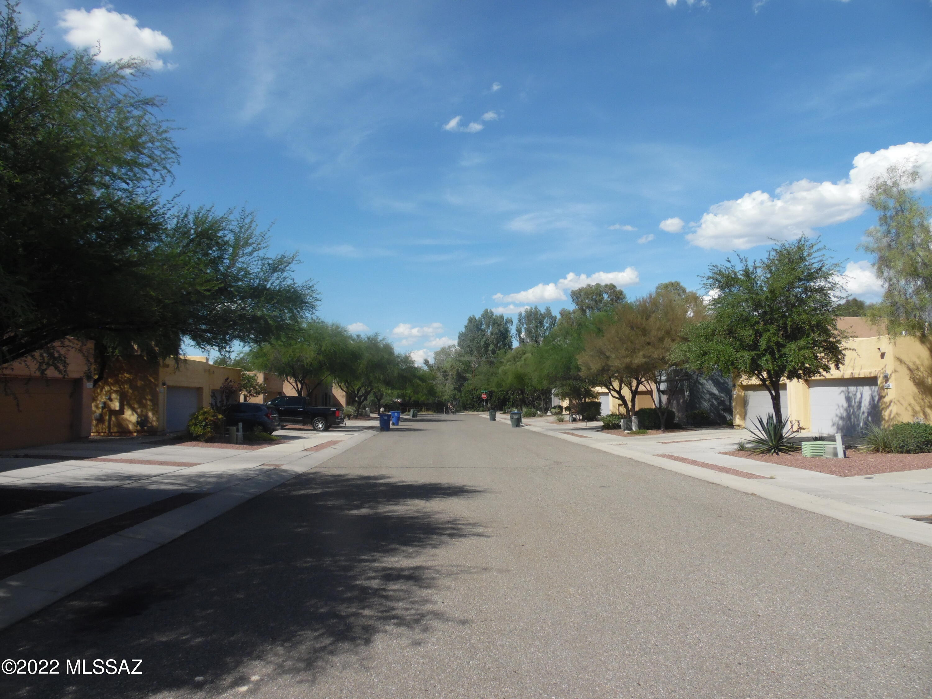 Limberlost Terr II Townhouses - Residential Lease