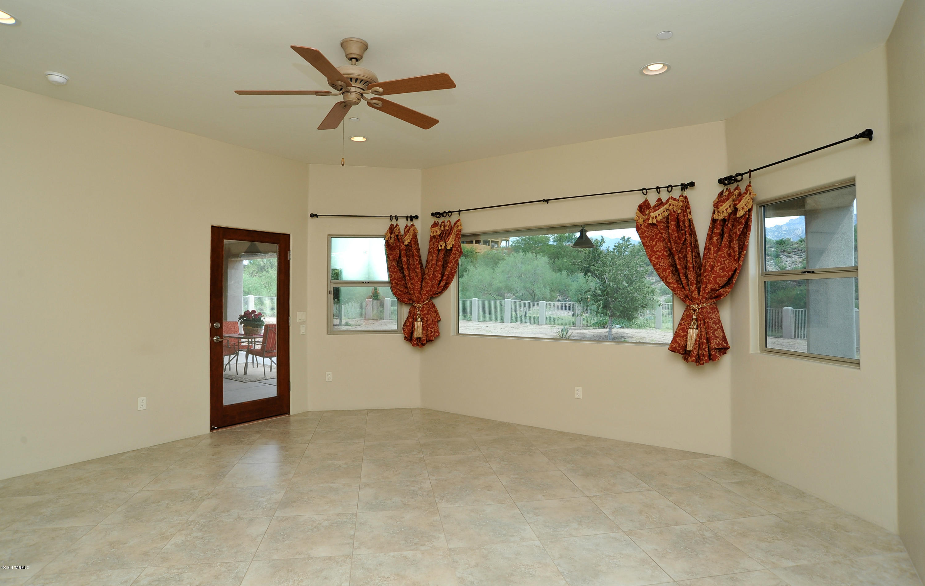 Canada Del Oro Estates - Residential