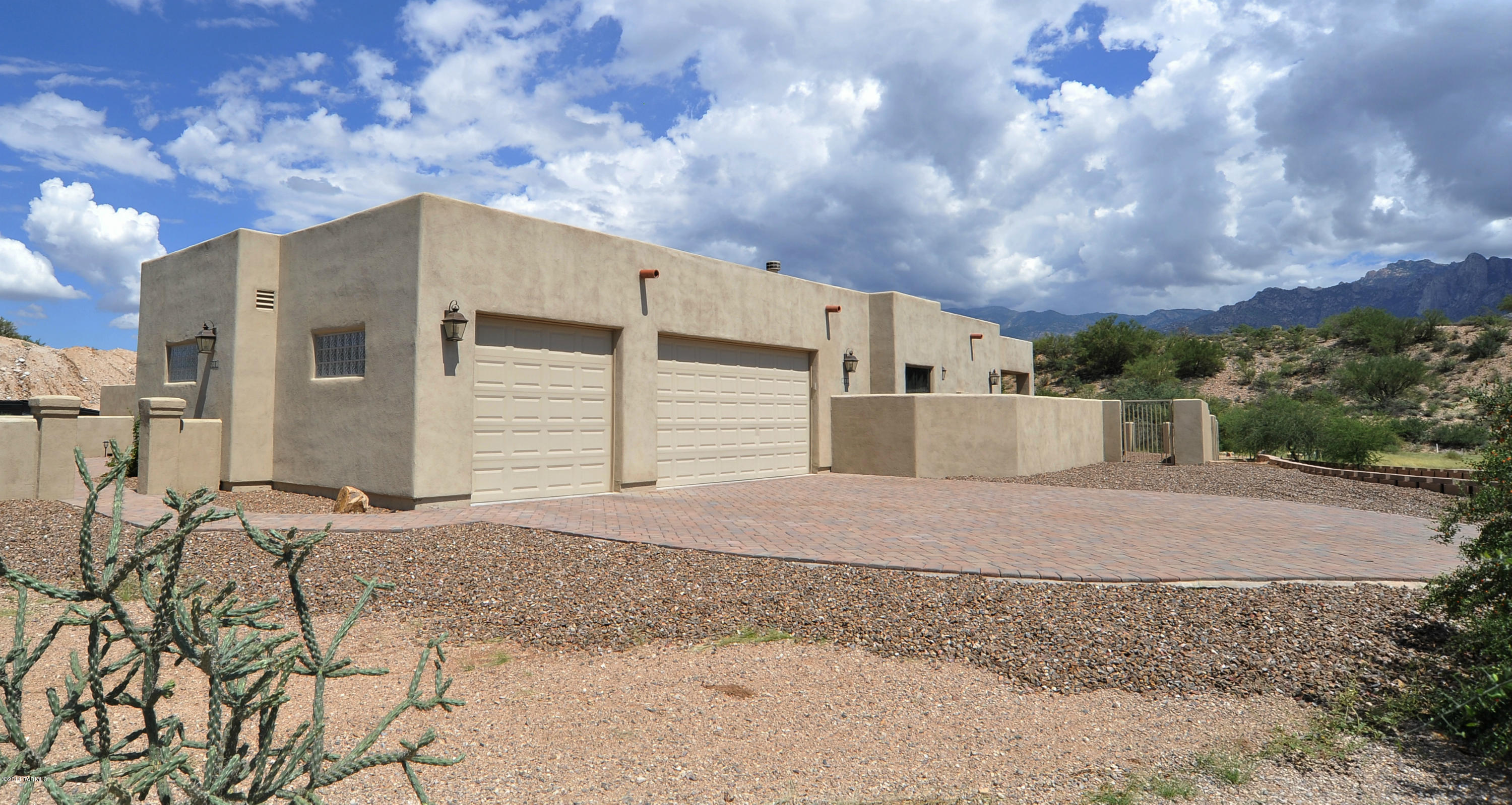 Canada Del Oro Estates - Residential