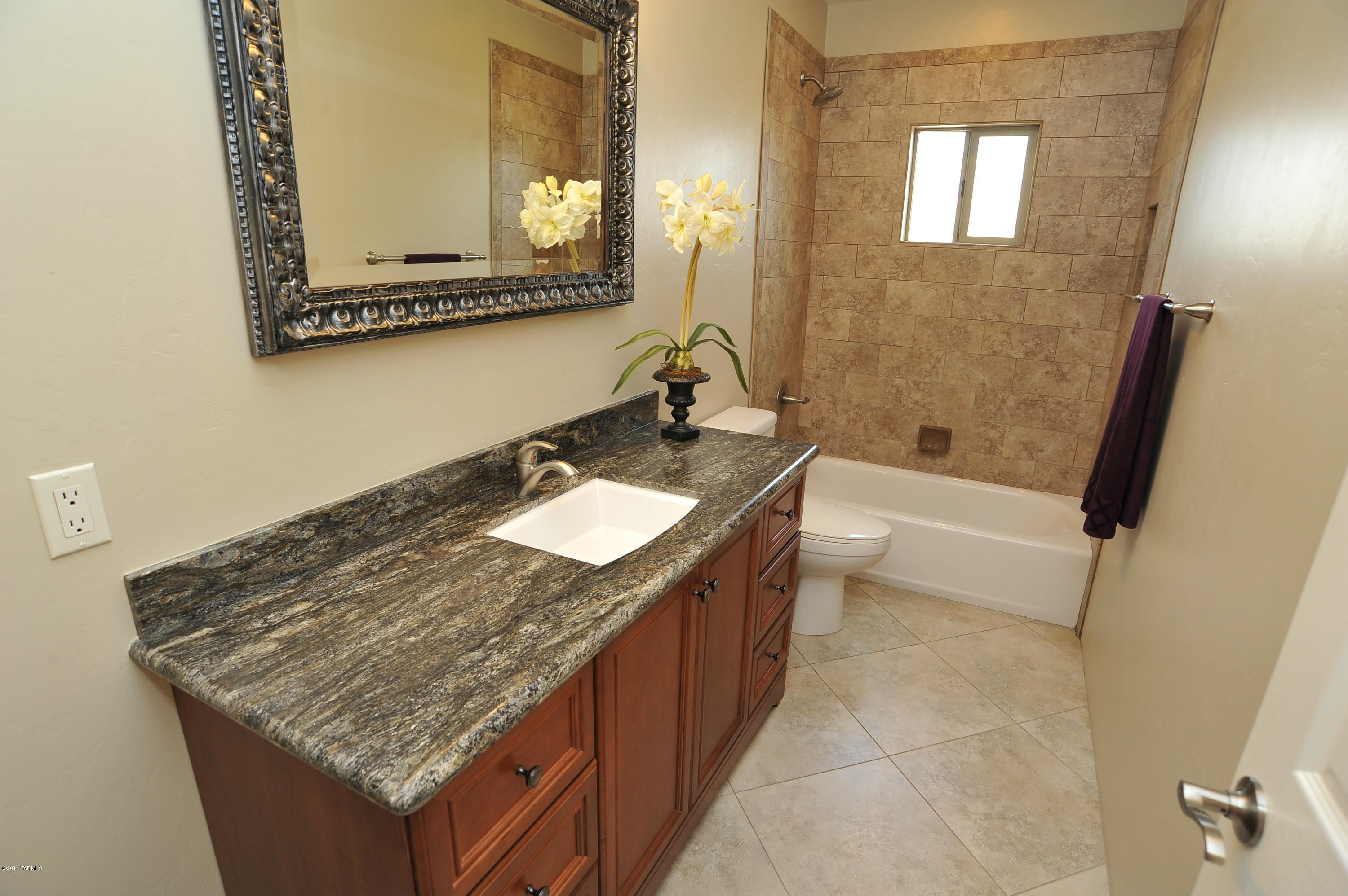 Canada Del Oro Estates - Residential