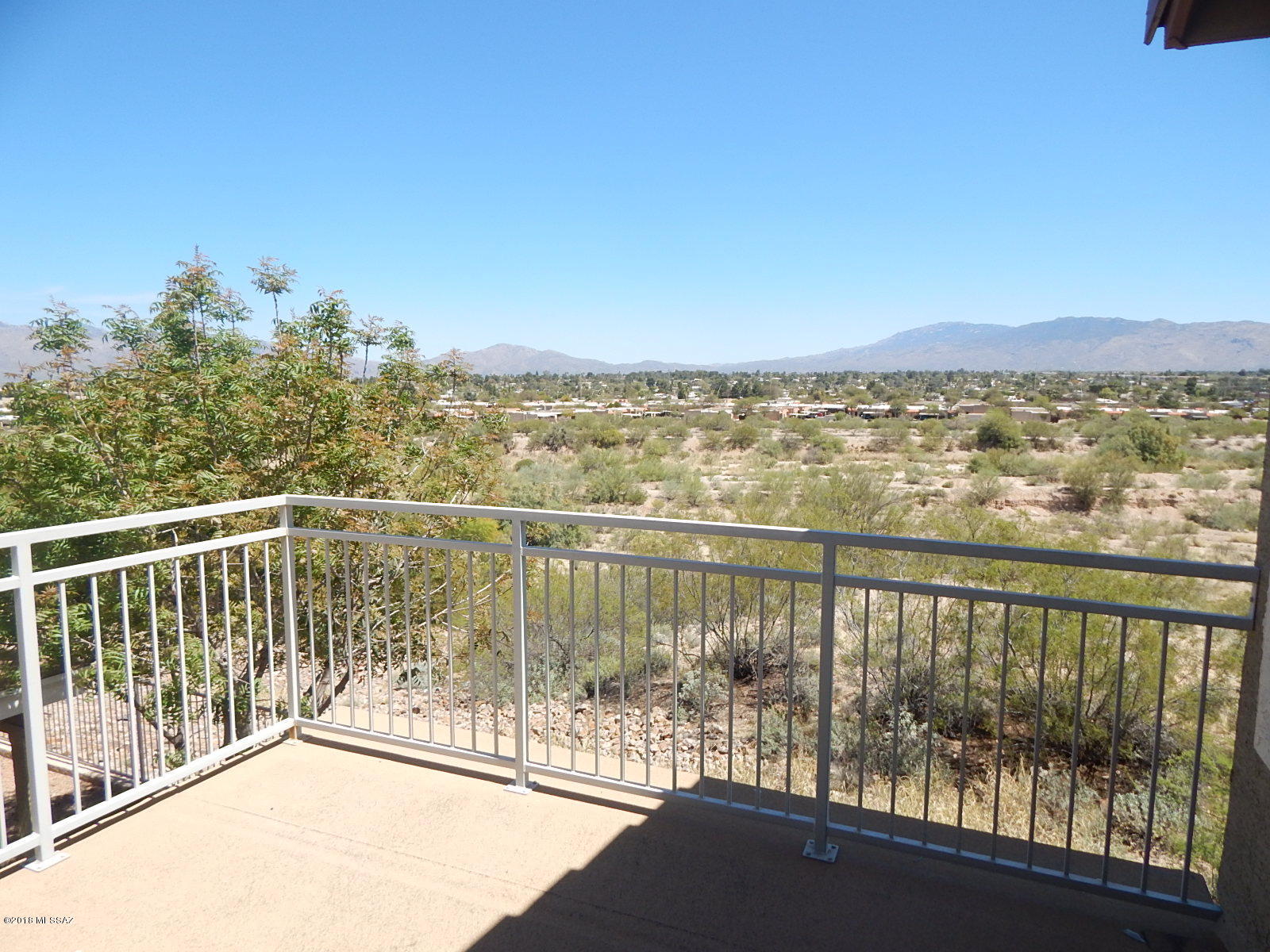 Pantano Overlook - Residential