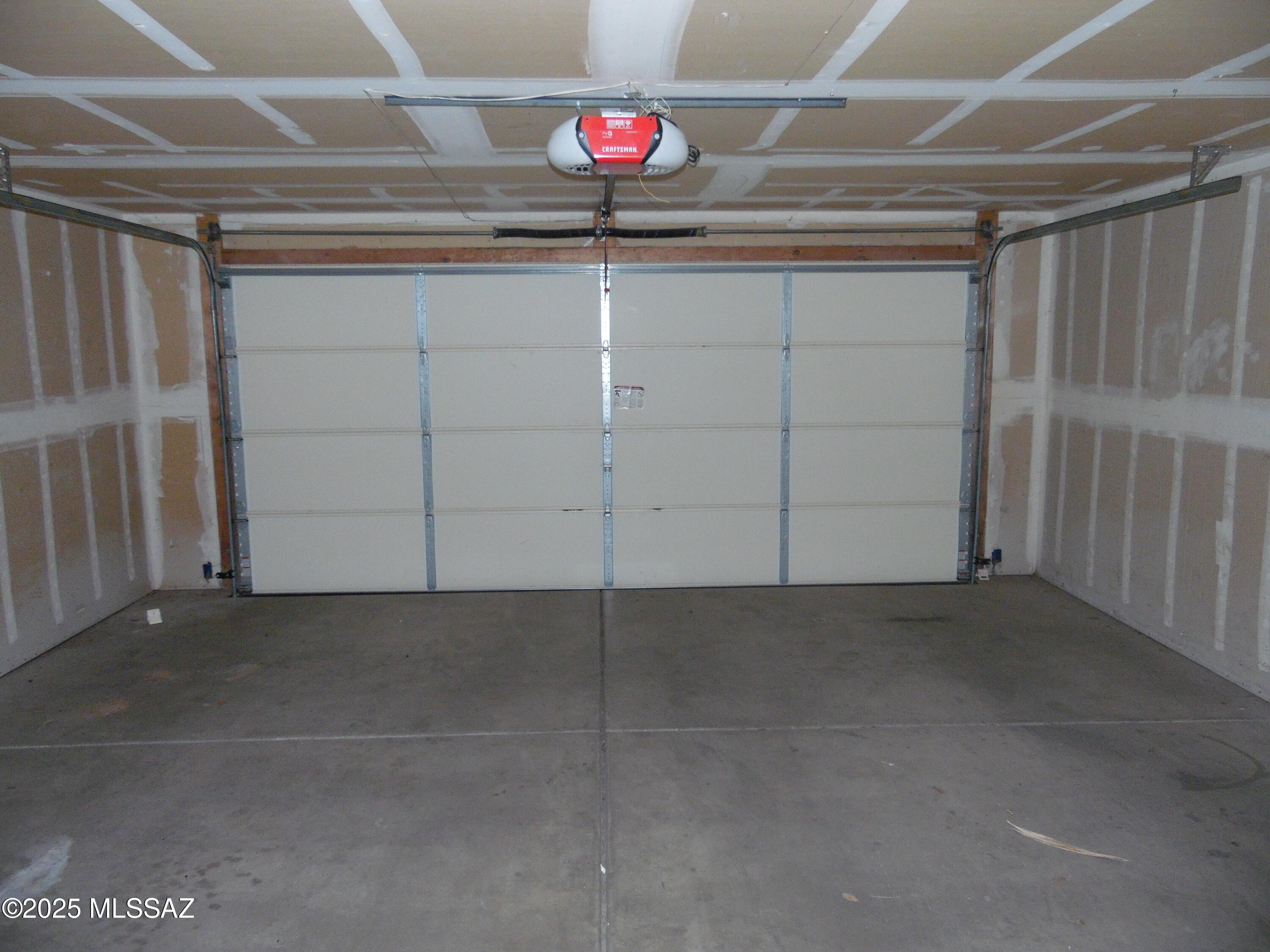 Tucson, Arizona 85710, United States, 3 Bedrooms Bedrooms, ,2 BathroomsBathrooms,Residential,Active,178879