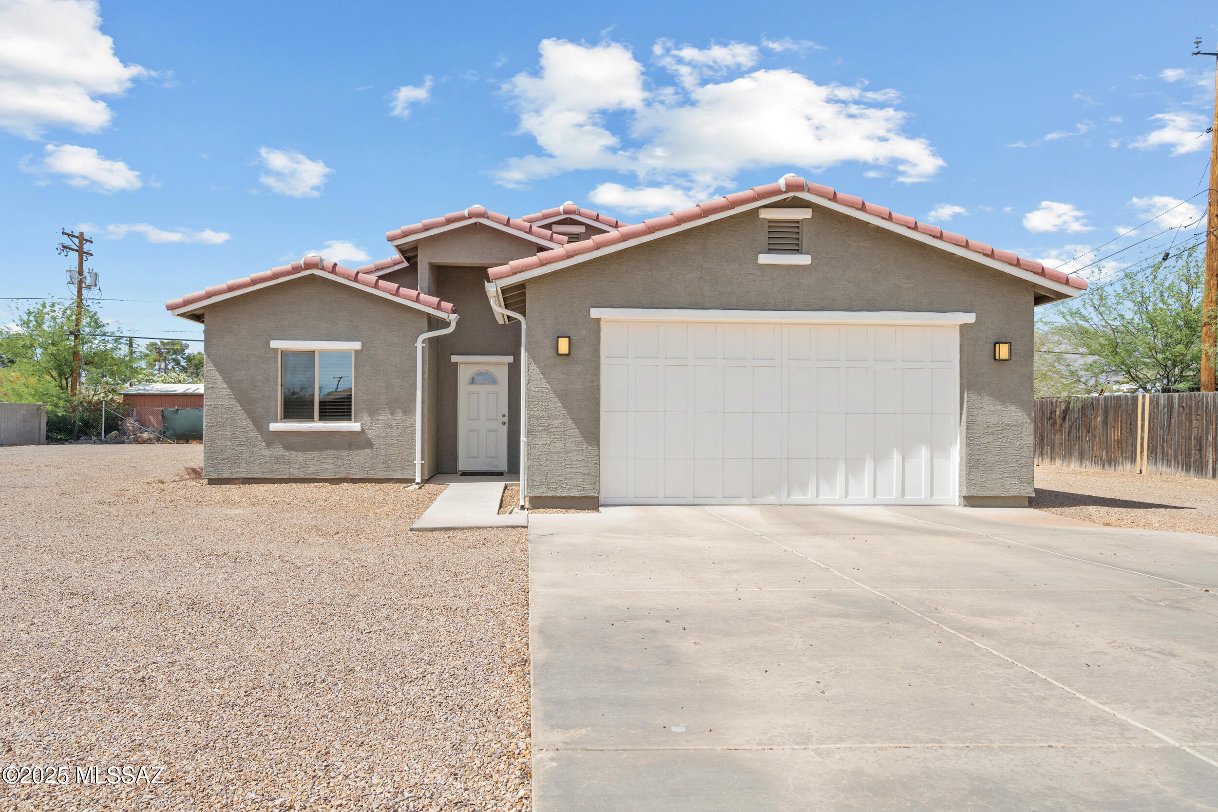 1941 E Greenlee Road