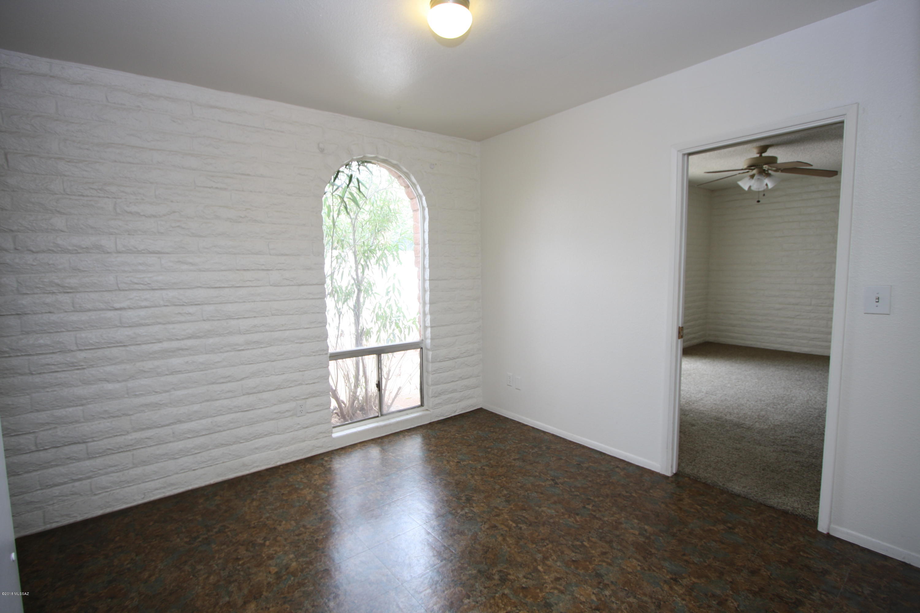 La Serena Townhouses (1-25) - Residential Lease