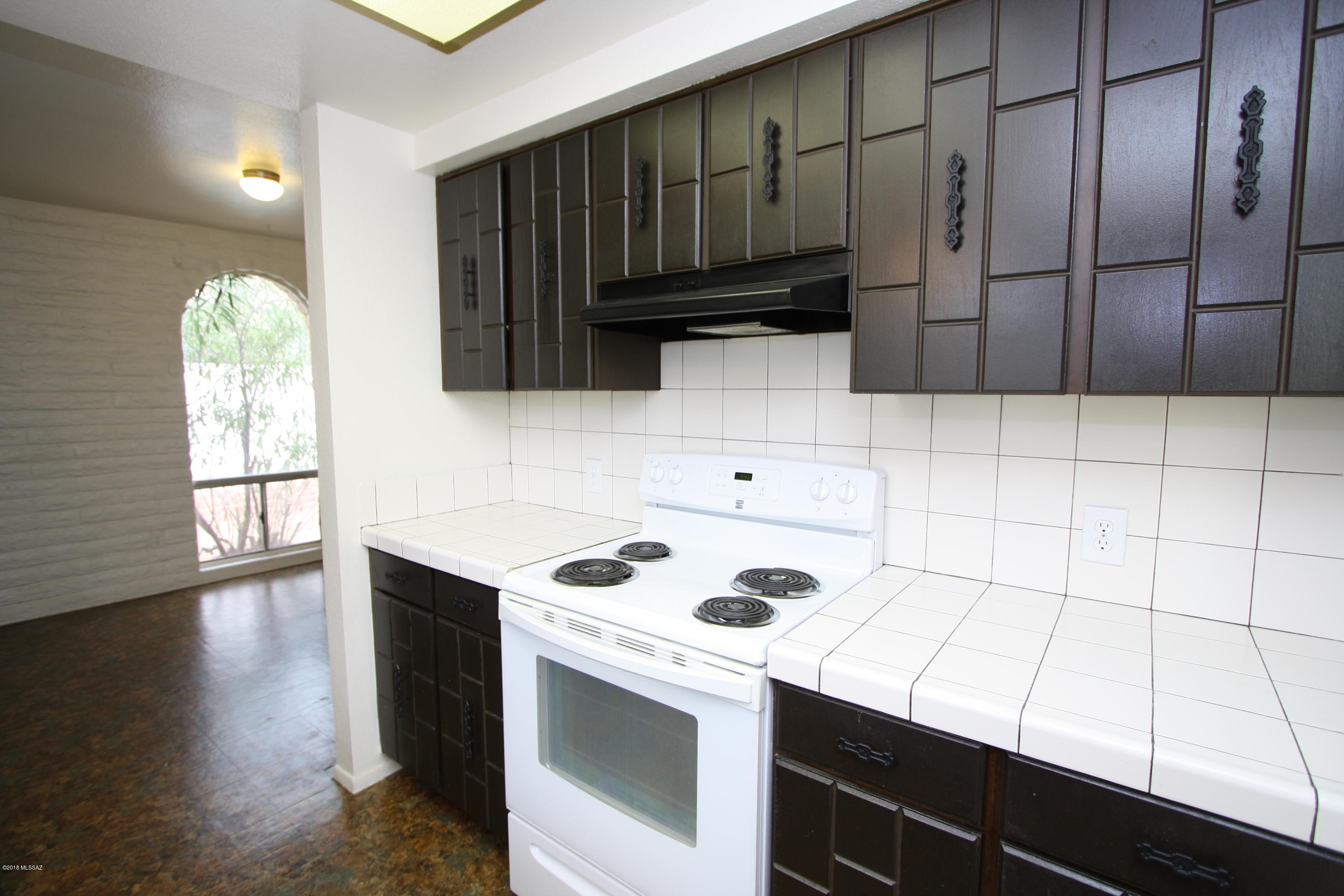 La Serena Townhouses (1-25) - Residential Lease