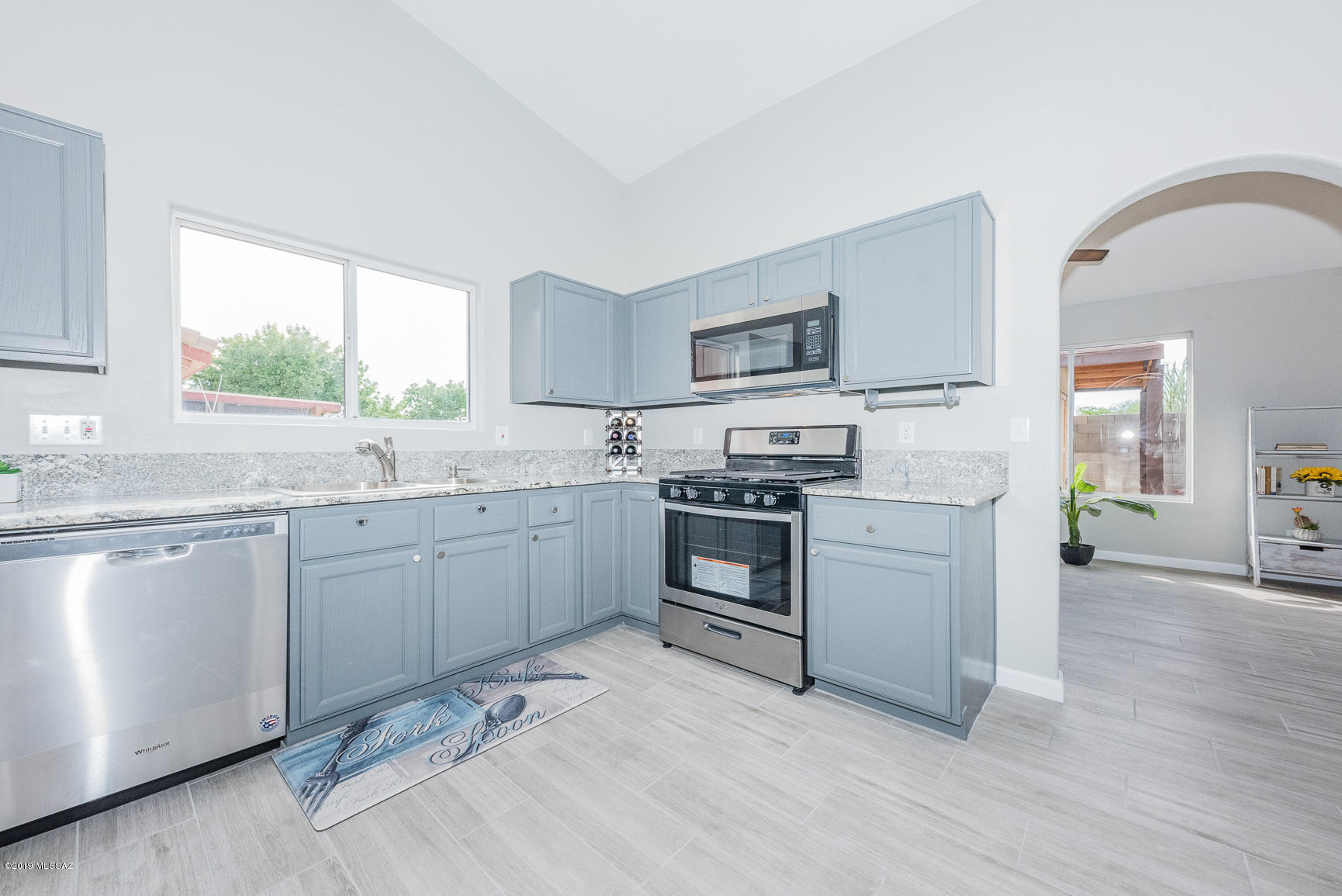 Elliott Homes At Rita Ranch (1-521) - Residential