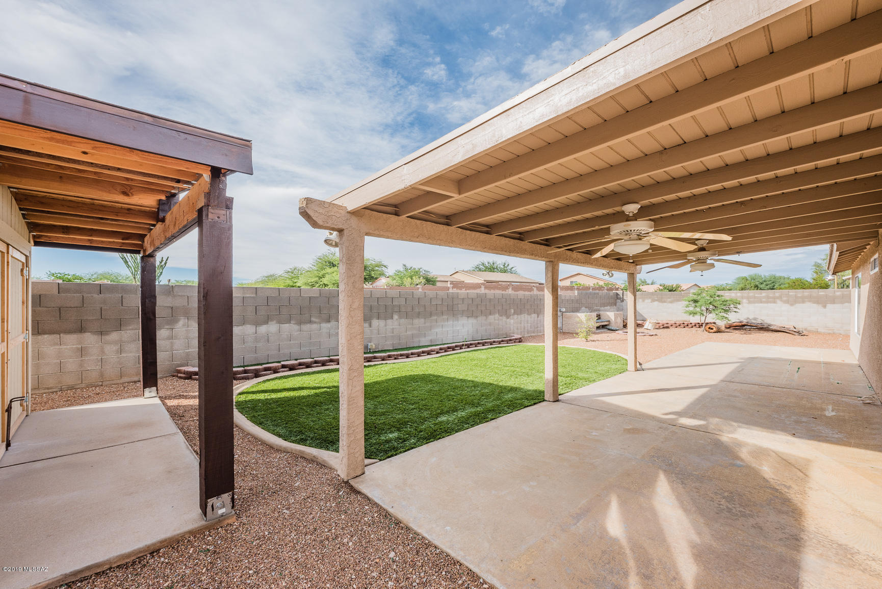 Elliott Homes At Rita Ranch (1-521) - Residential