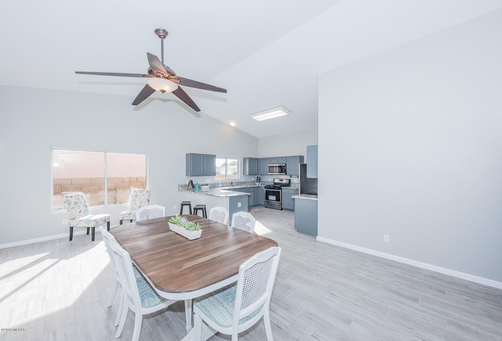 Elliott Homes At Rita Ranch (1-521) - Residential