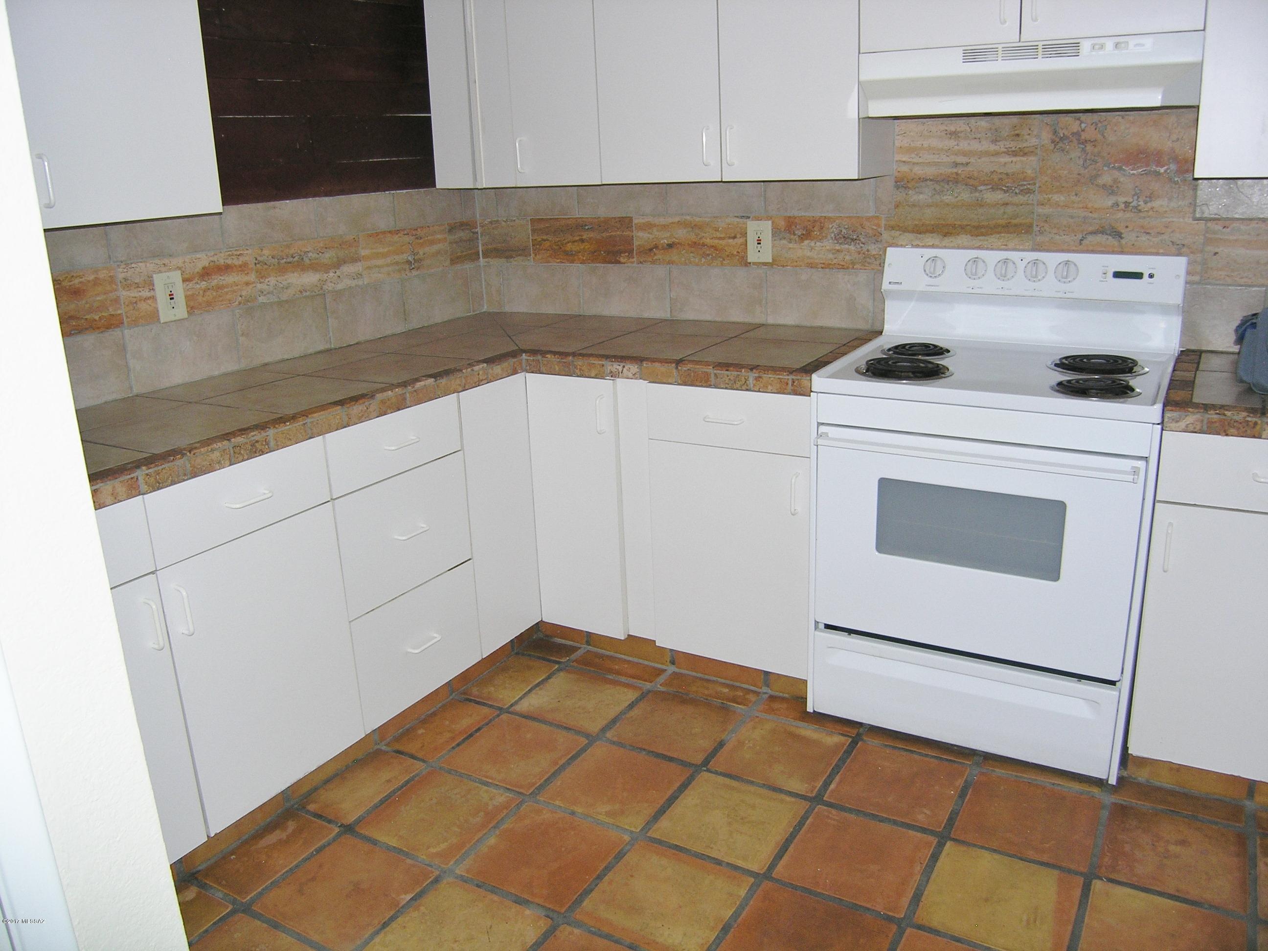 Encanto Place Townhomes (1-23) - Residential