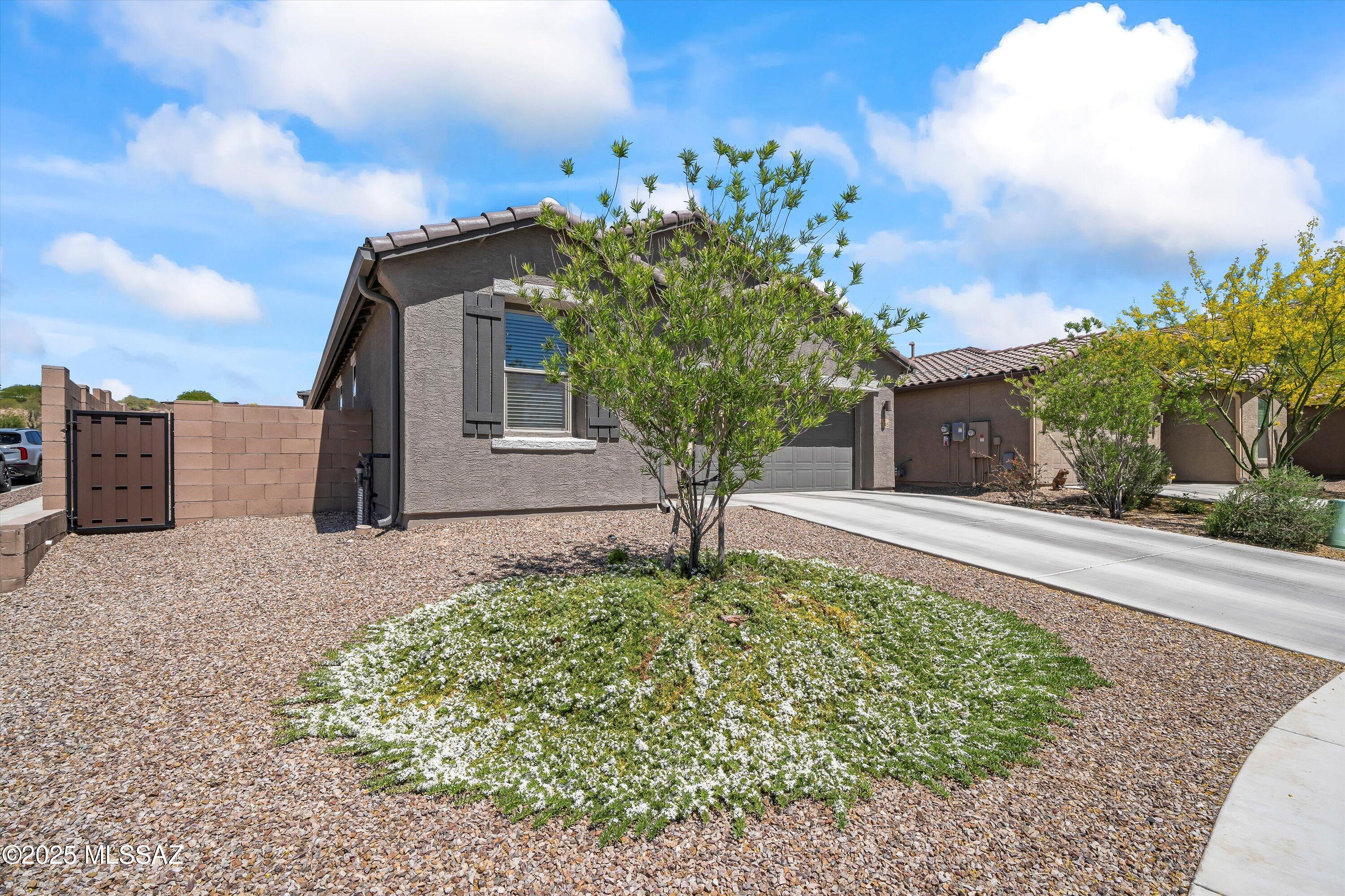 10145 S Moonlit Riverwalk Trail