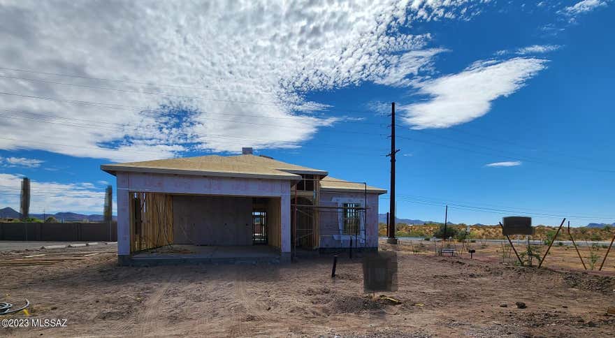 Come check out this wide open floor plan in one of our newest communities, Silverbell Crossings! Features include 9' ceilings, Quartz countertops, stainless steel gas range, dishwasher, microwave, smart home technology and much more.