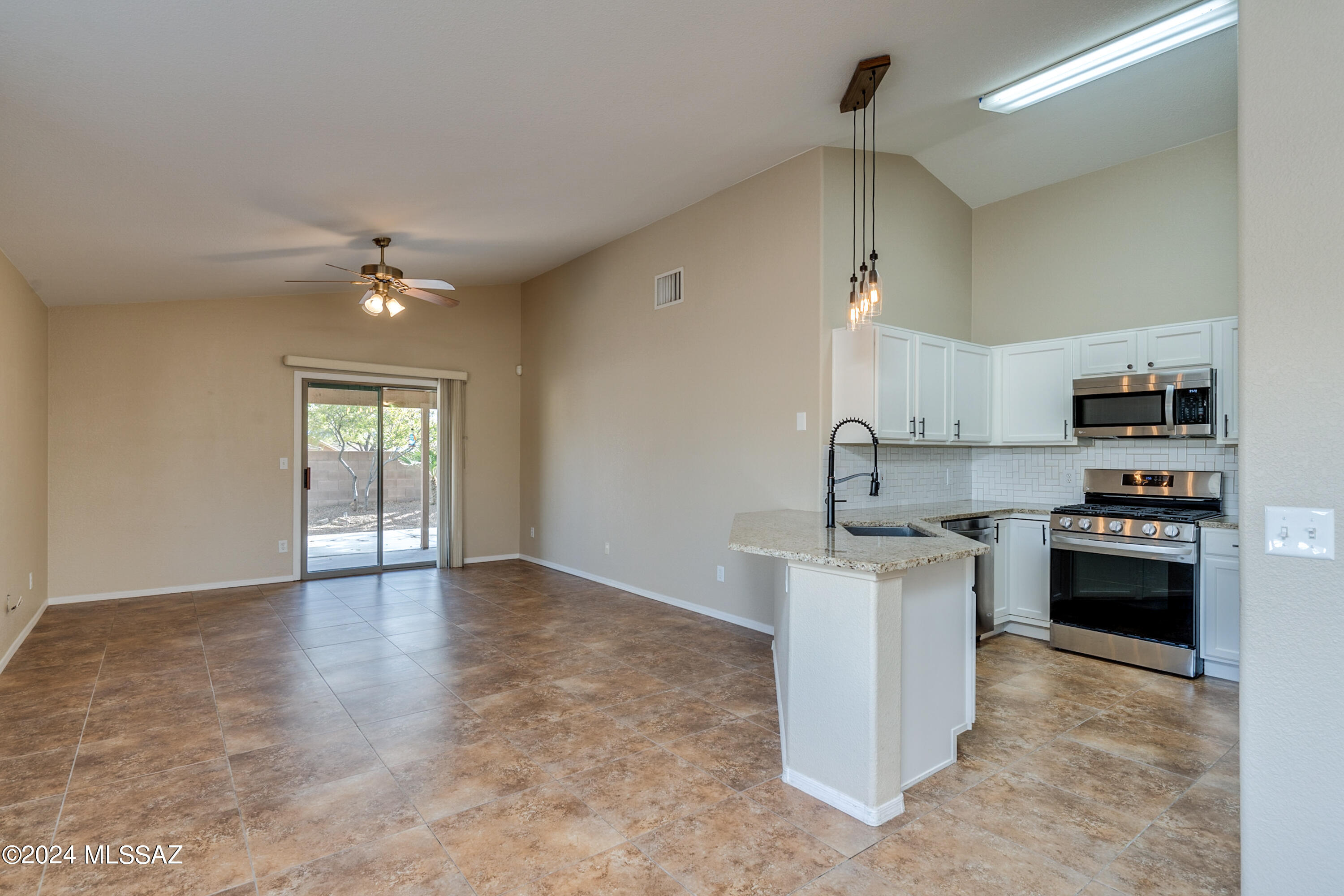 Countryside Ridge (1-93) - Residential