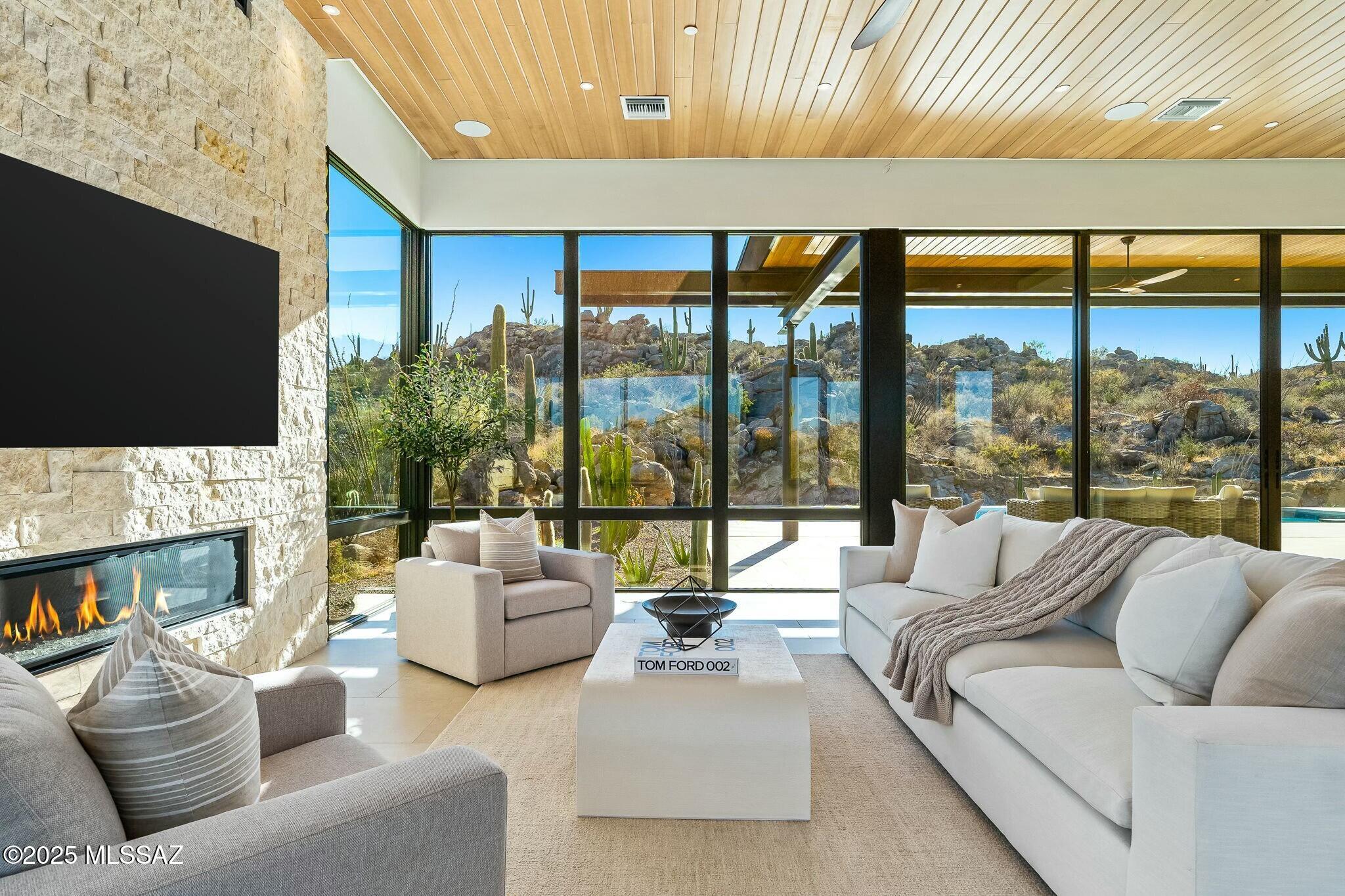 Stone Canyon VIII (486-602) - Residential