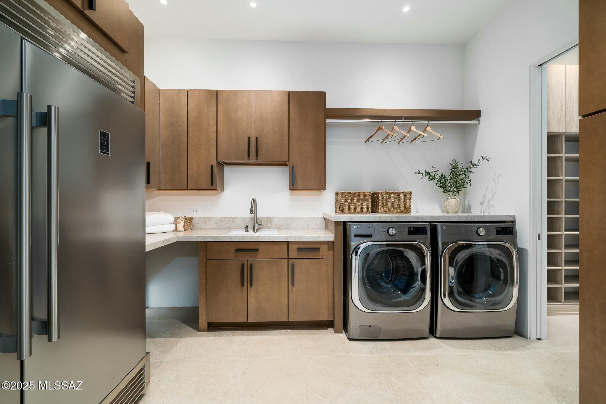 Stone Canyon VIII (486-602) - Residential