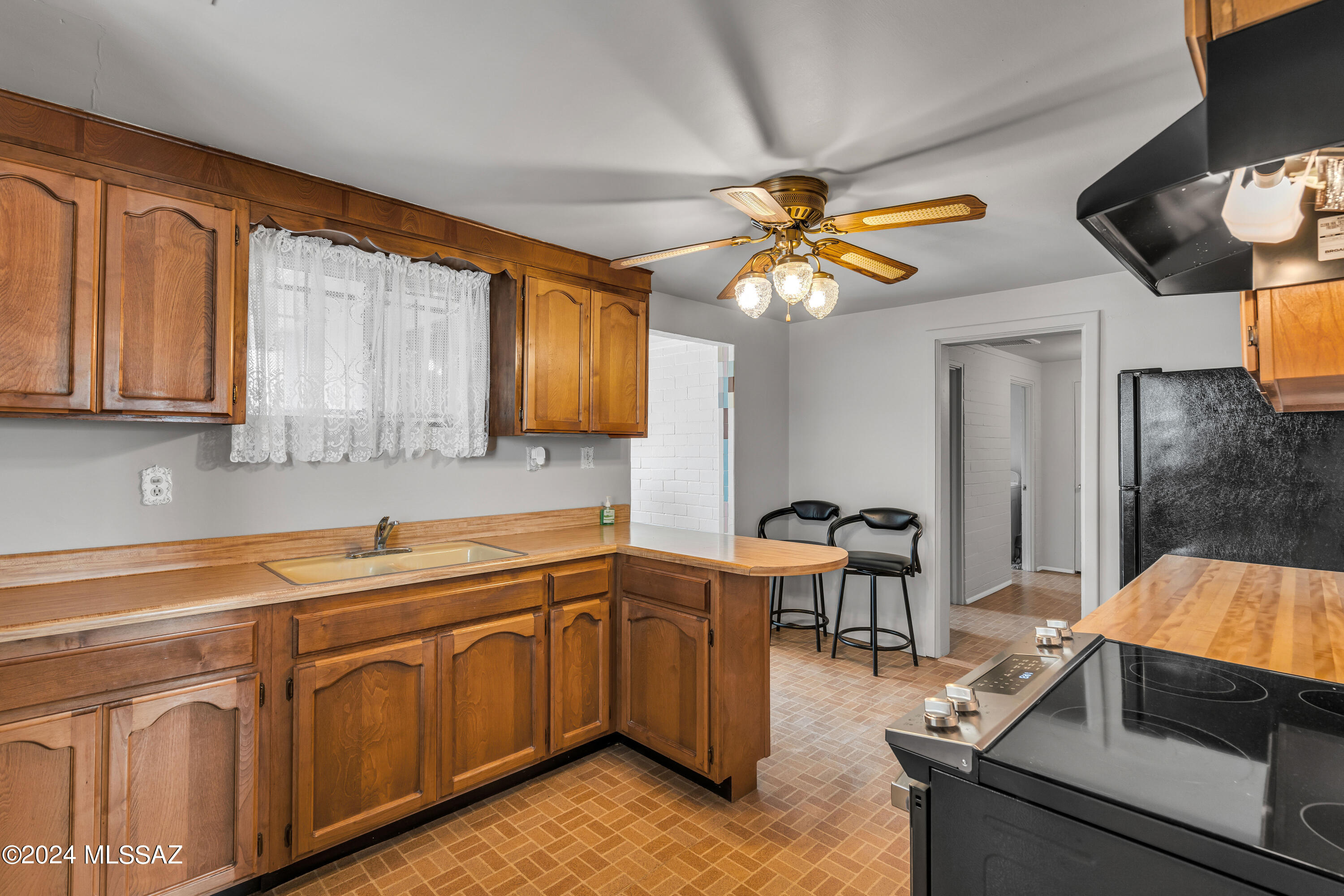 El Rio Acres - Residential