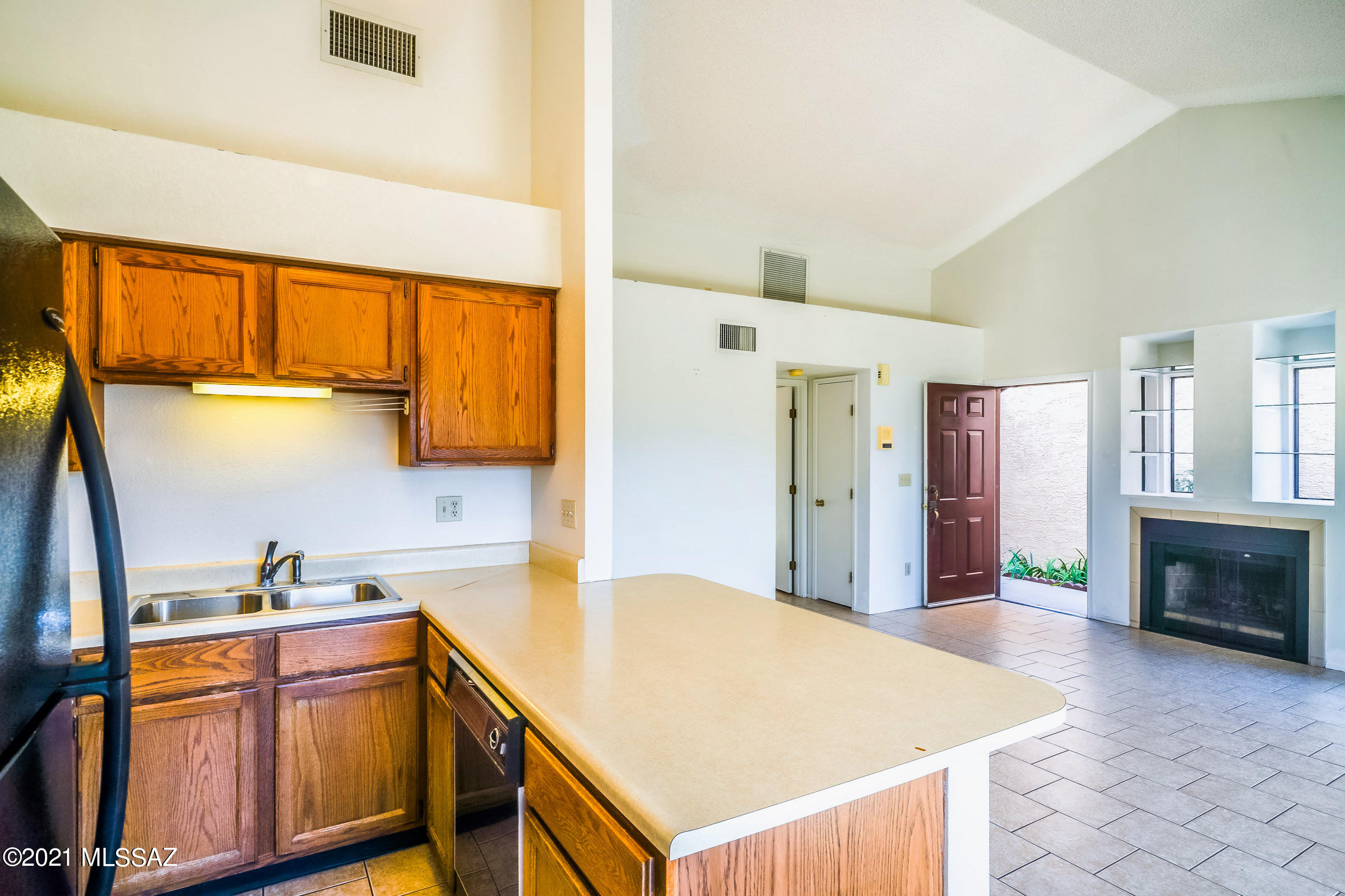 Miramonte Townhomes (1-67) - Residential