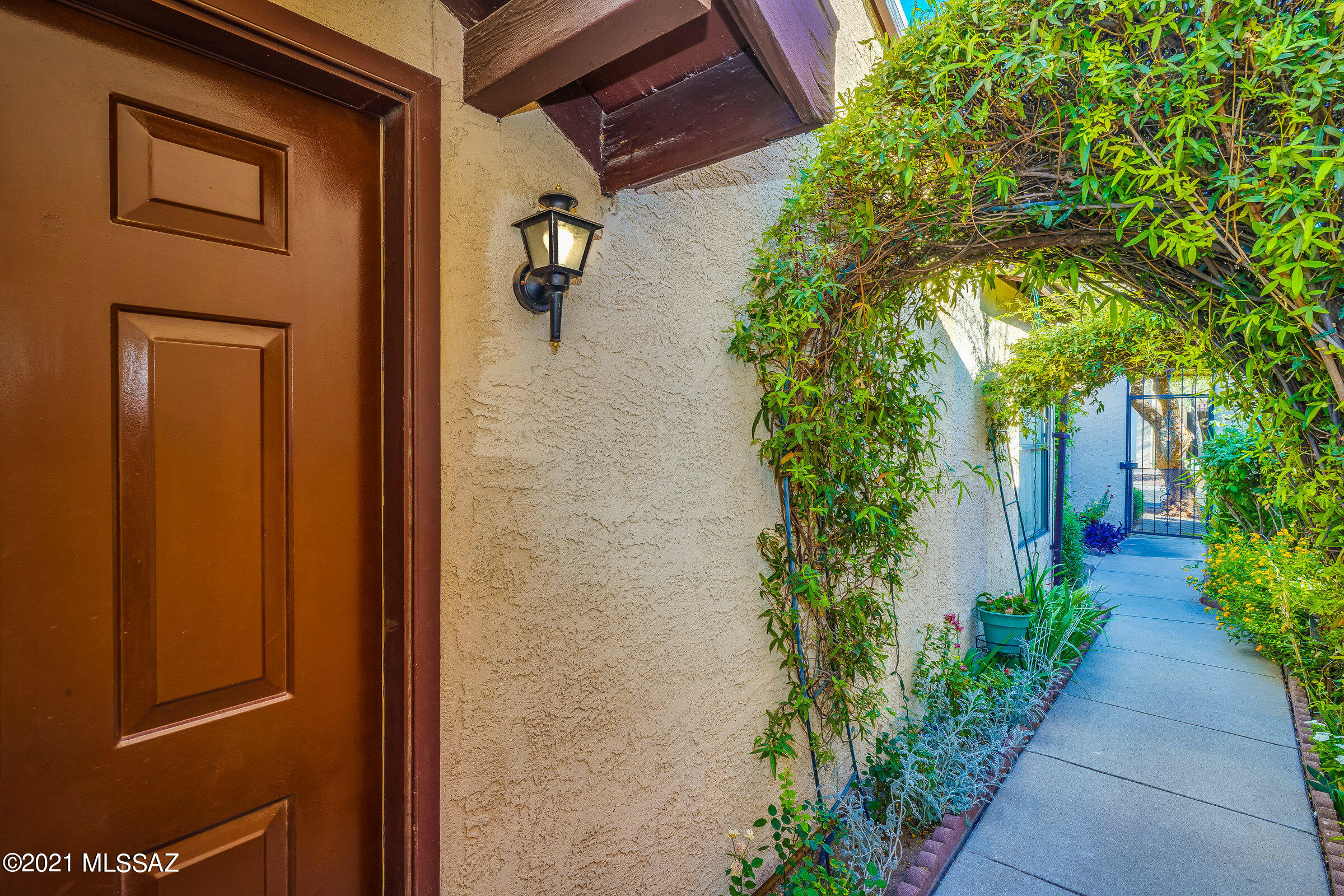 Miramonte Townhomes (1-67) - Residential