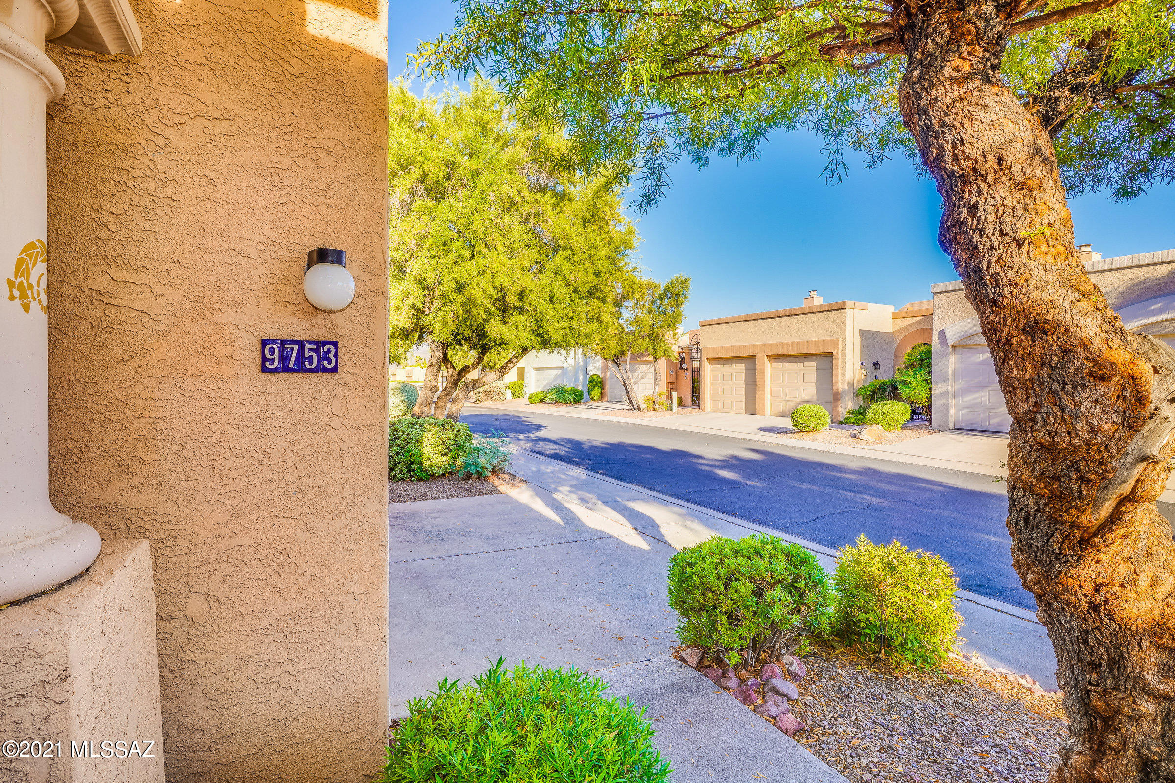 Miramonte Townhomes (1-67) - Residential