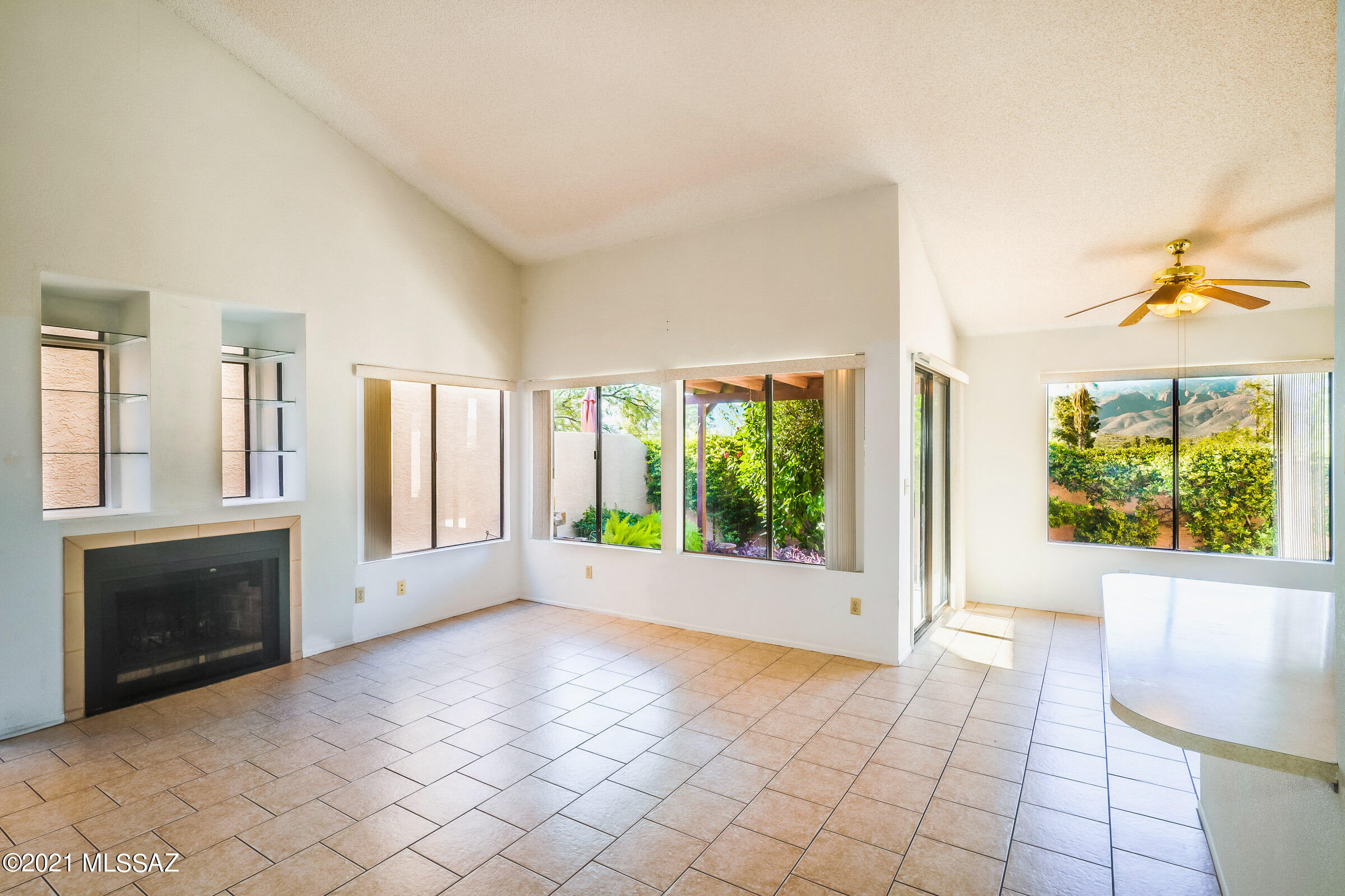 Miramonte Townhomes (1-67) - Residential
