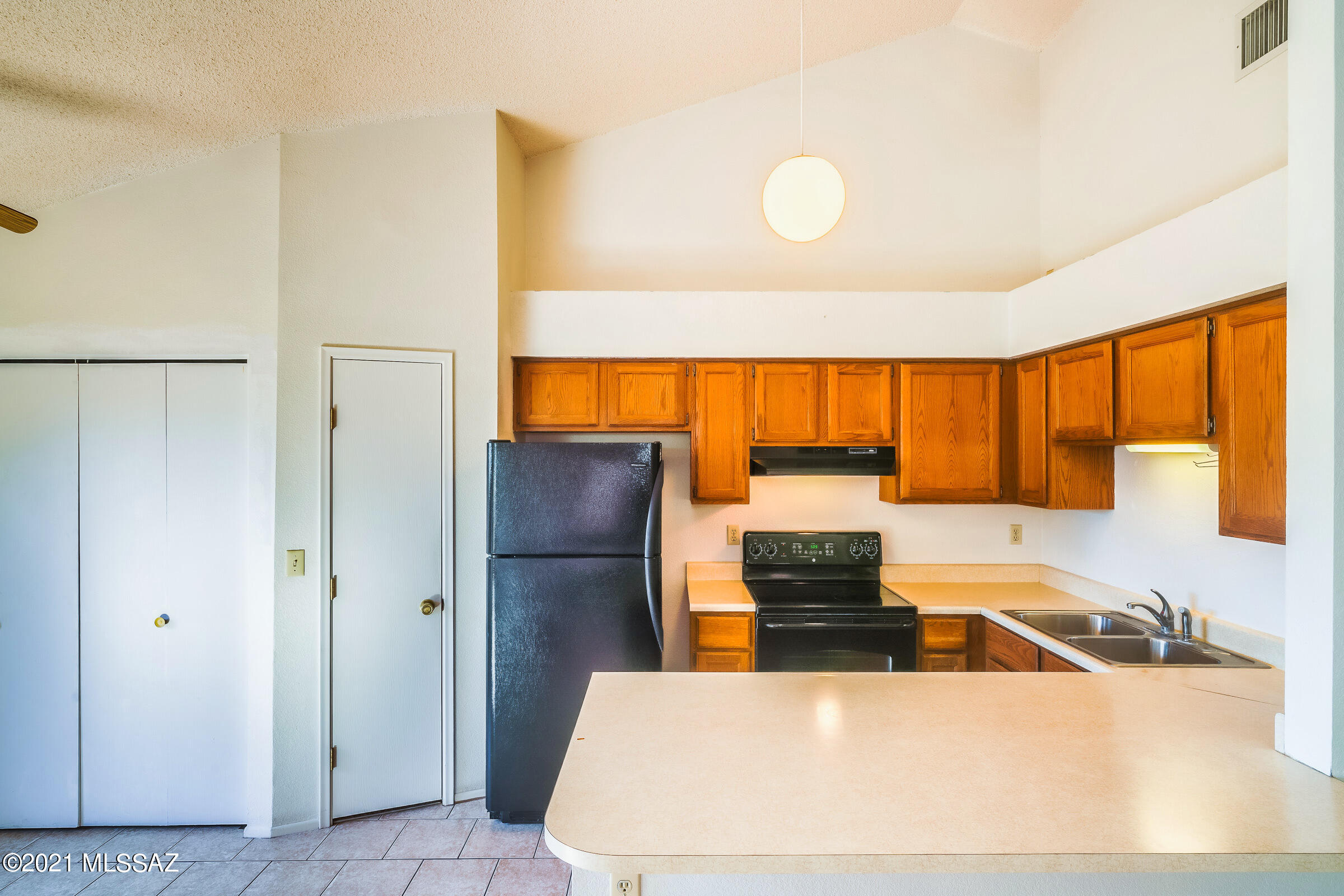 Miramonte Townhomes (1-67) - Residential