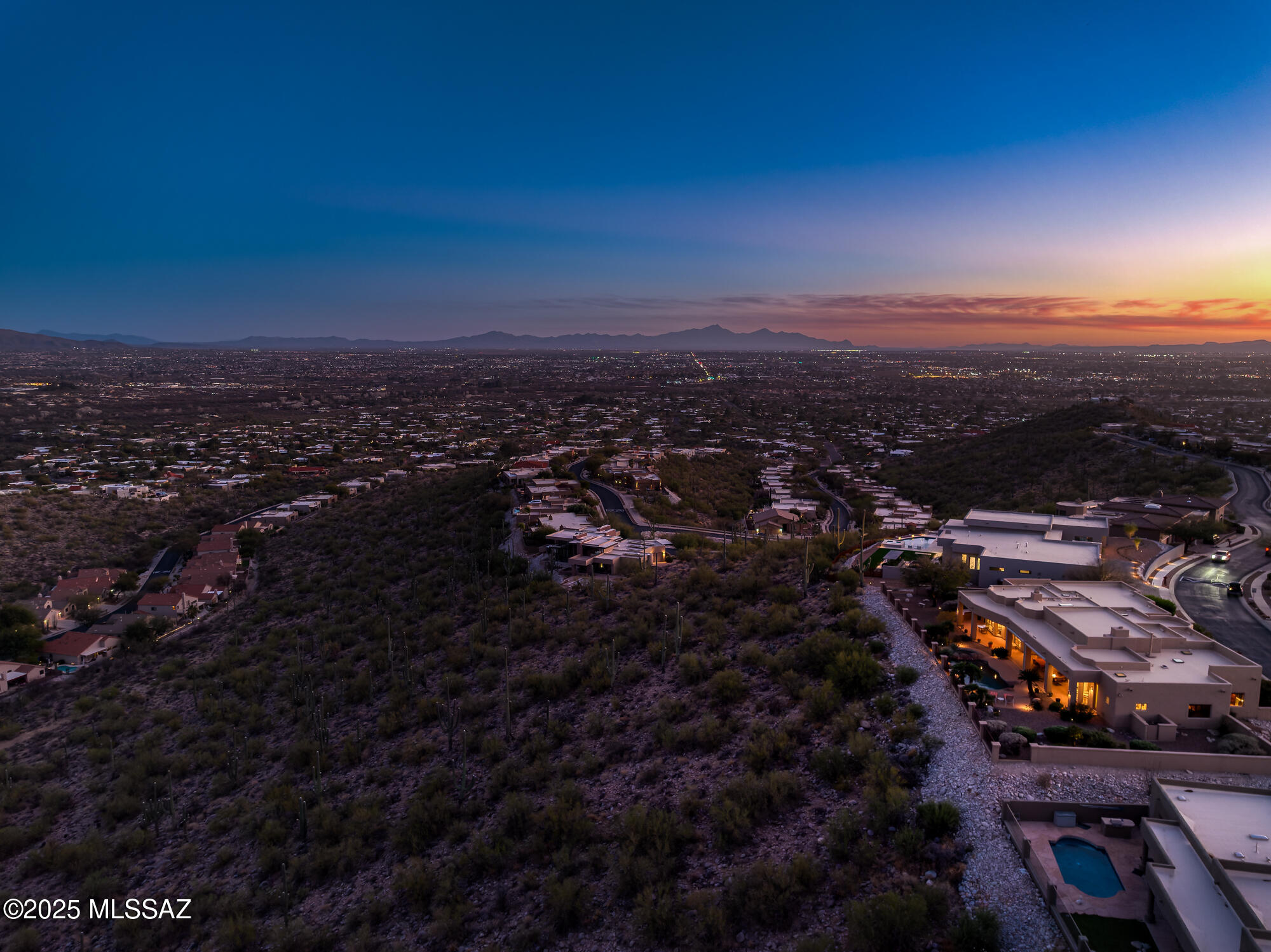 Sabino Mountain (1-290) - Residential