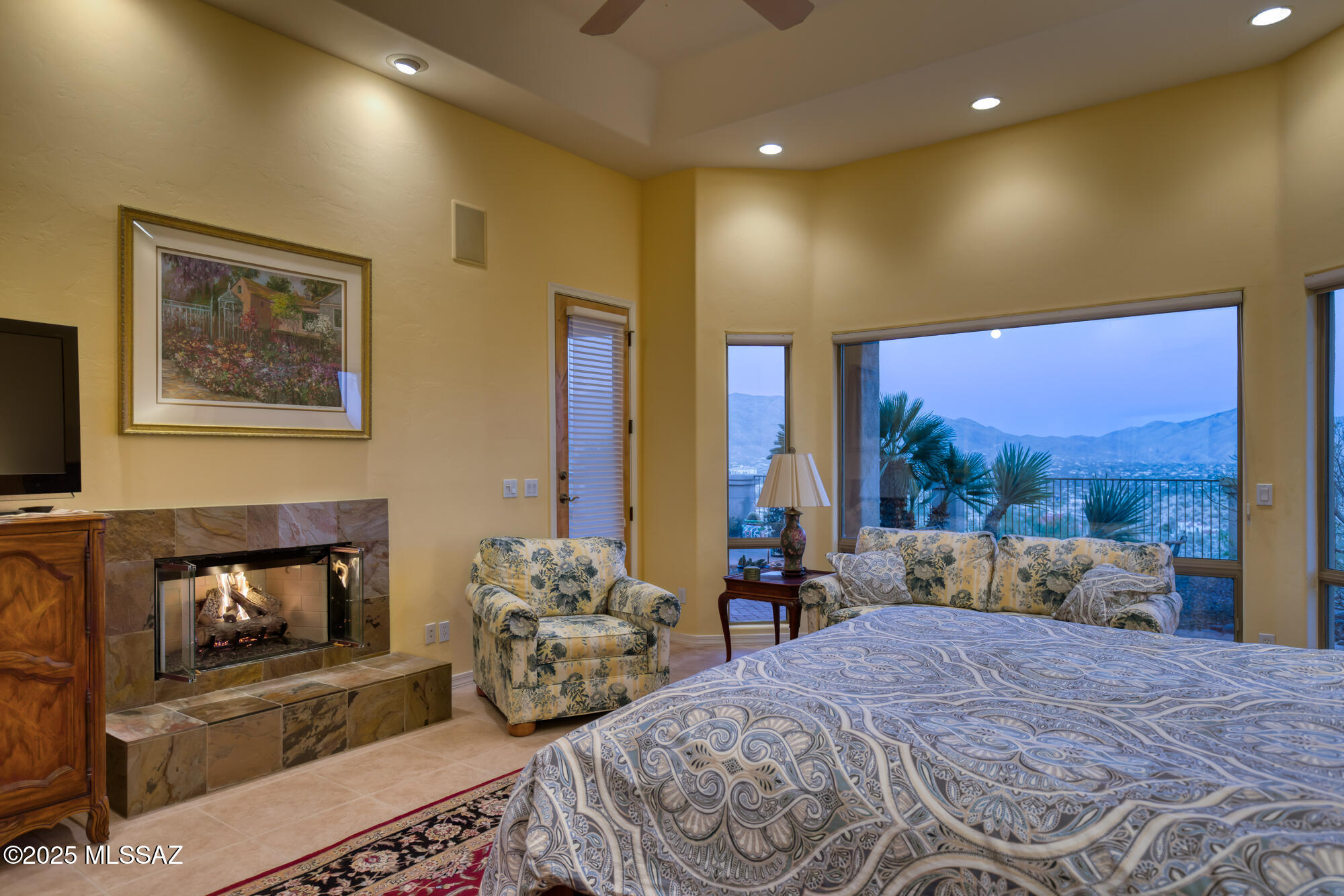 Sabino Mountain (1-290) - Residential