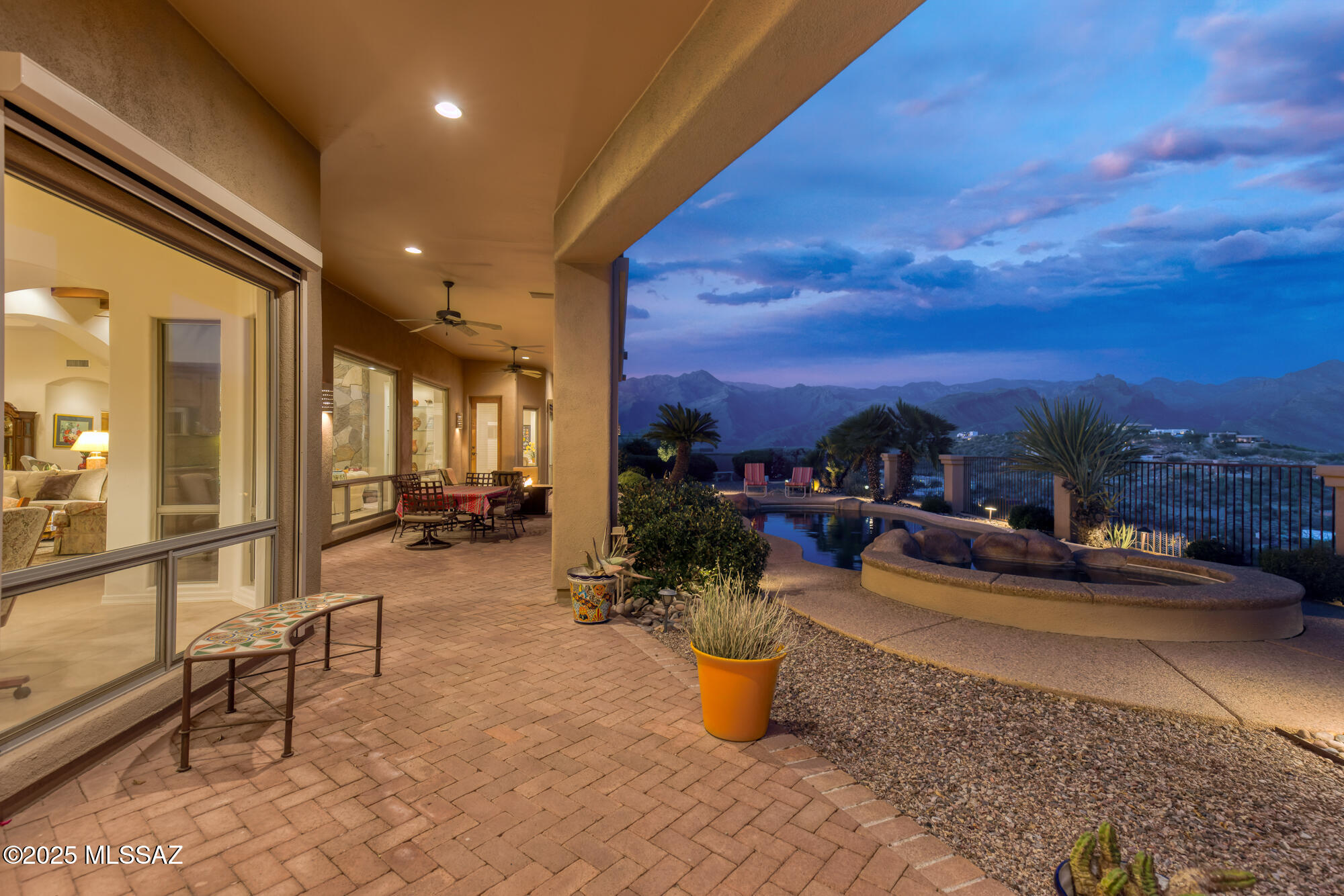 Sabino Mountain (1-290) - Residential