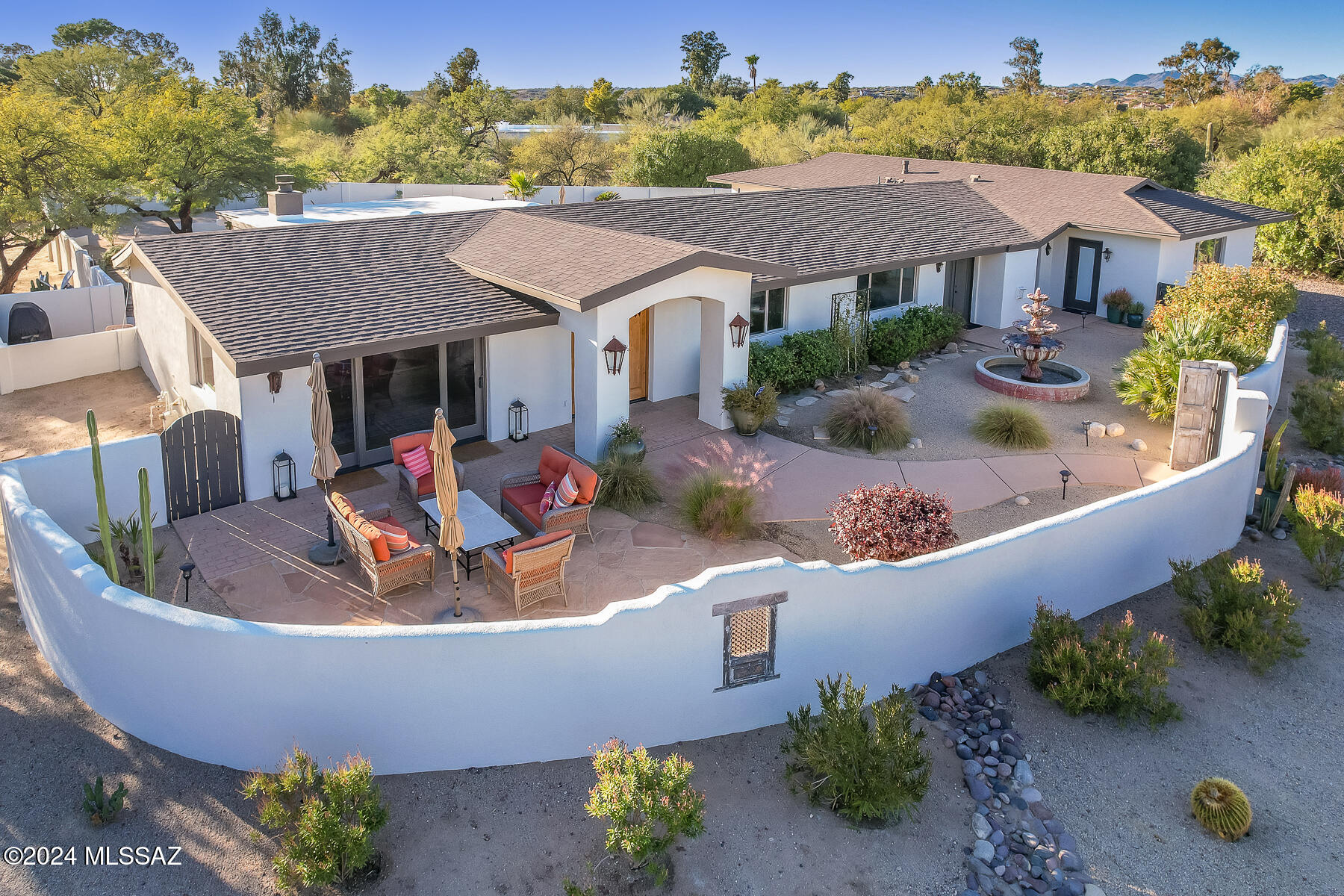 251 W Golf View Drive