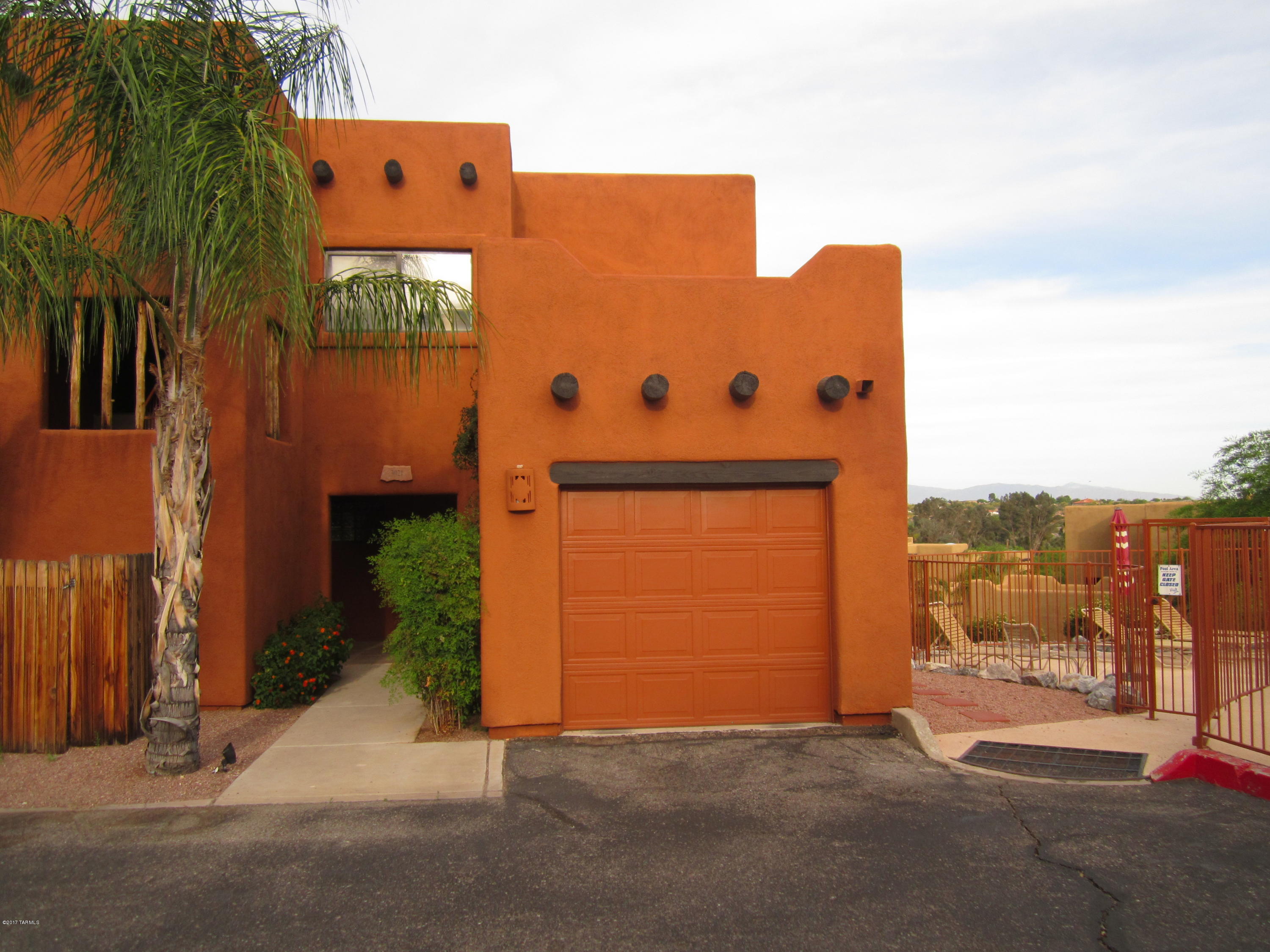 Fairway Terrace Condos. (Units 1-30) - Residential