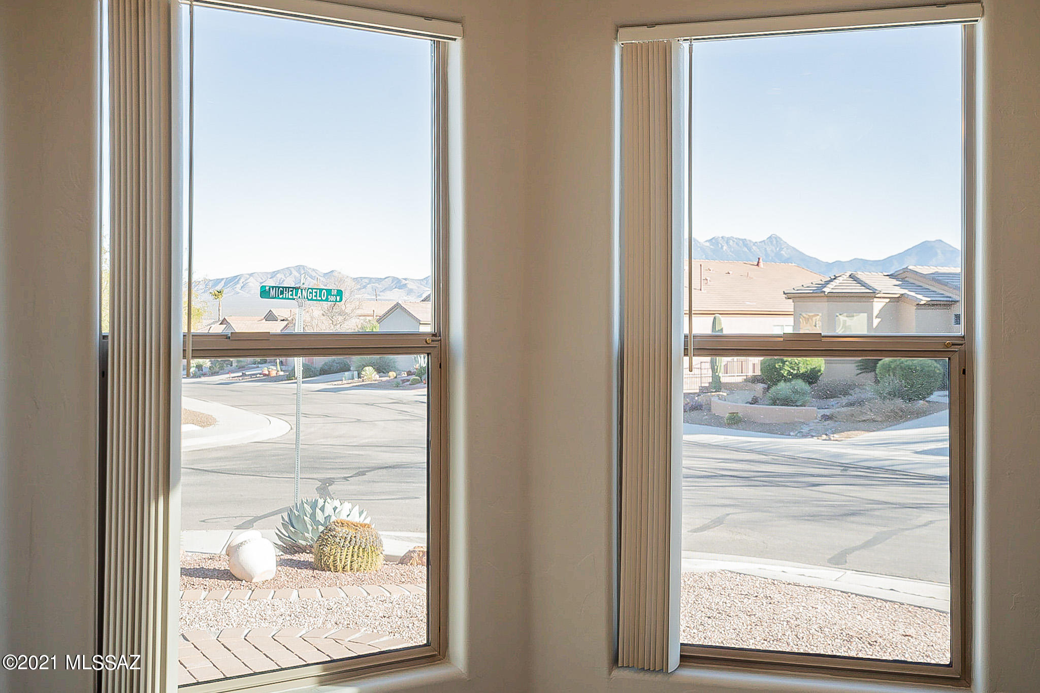 Las Campanas Block L (1-67) - Residential