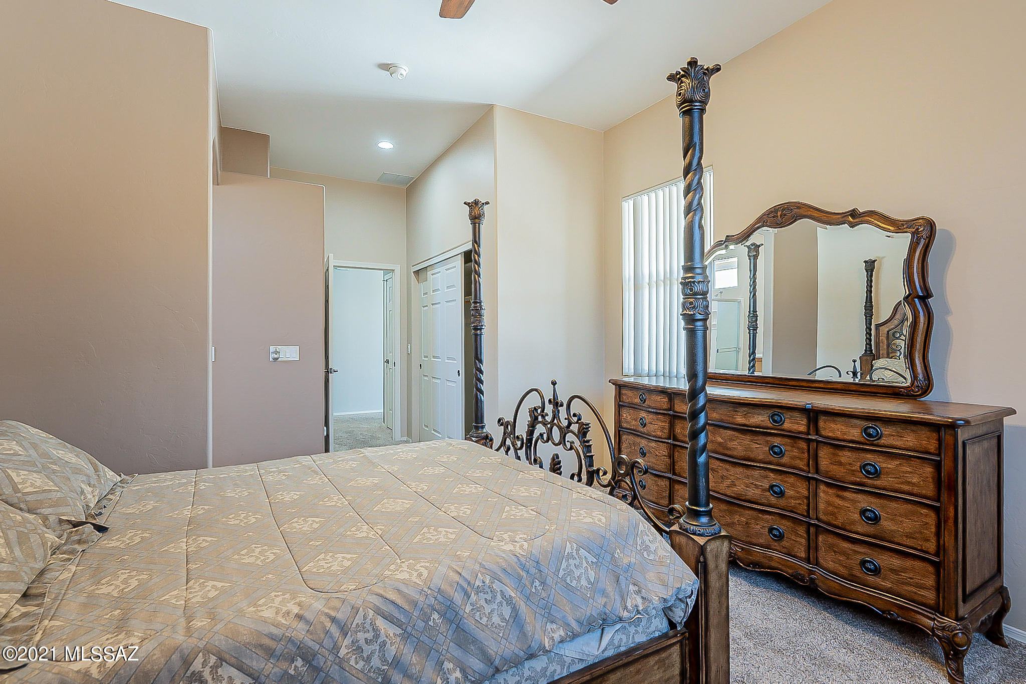 Las Campanas Block L (1-67) - Residential