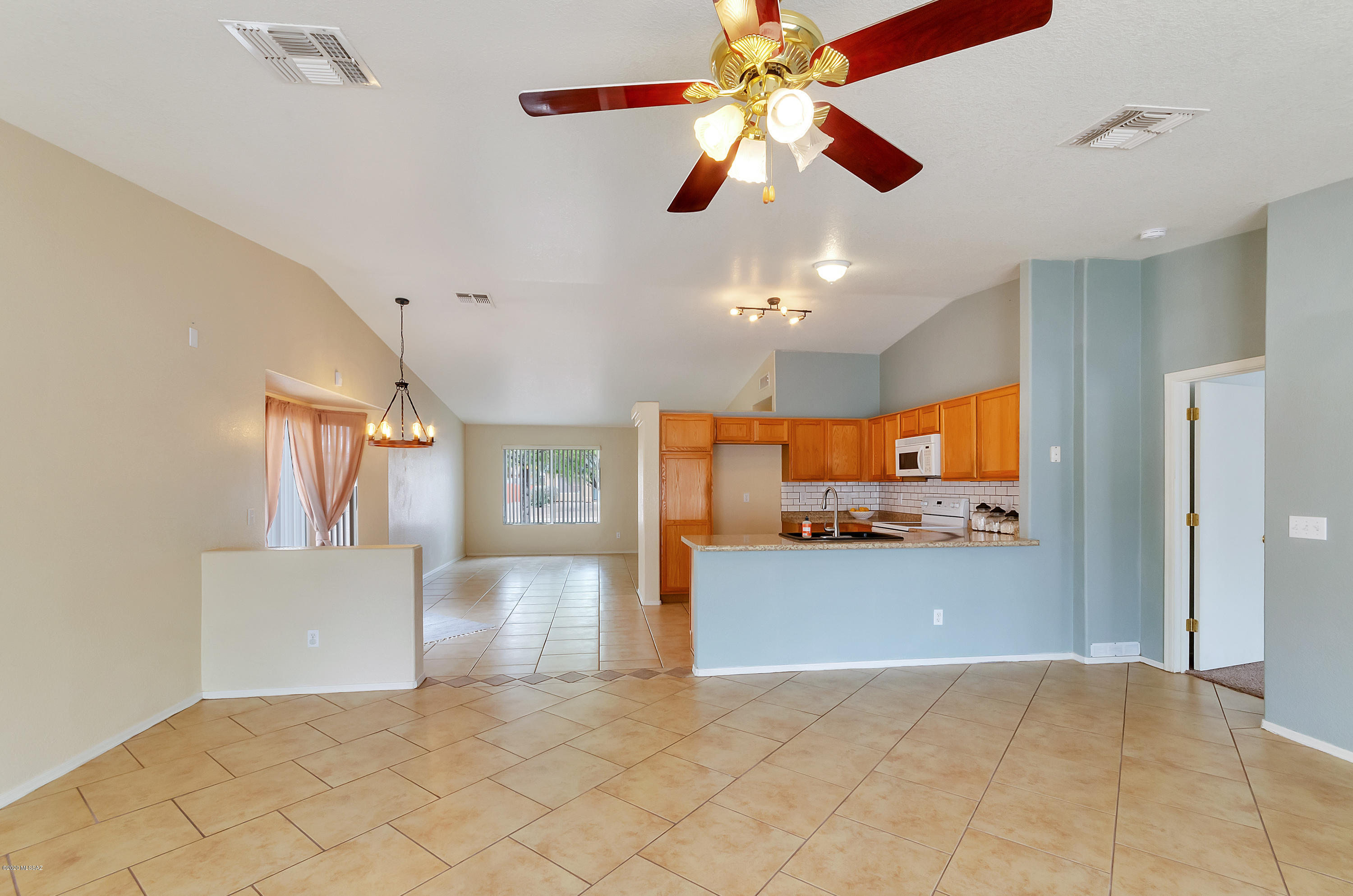 Sunrise Meadow At Rita Ranch (1-135) - Residential