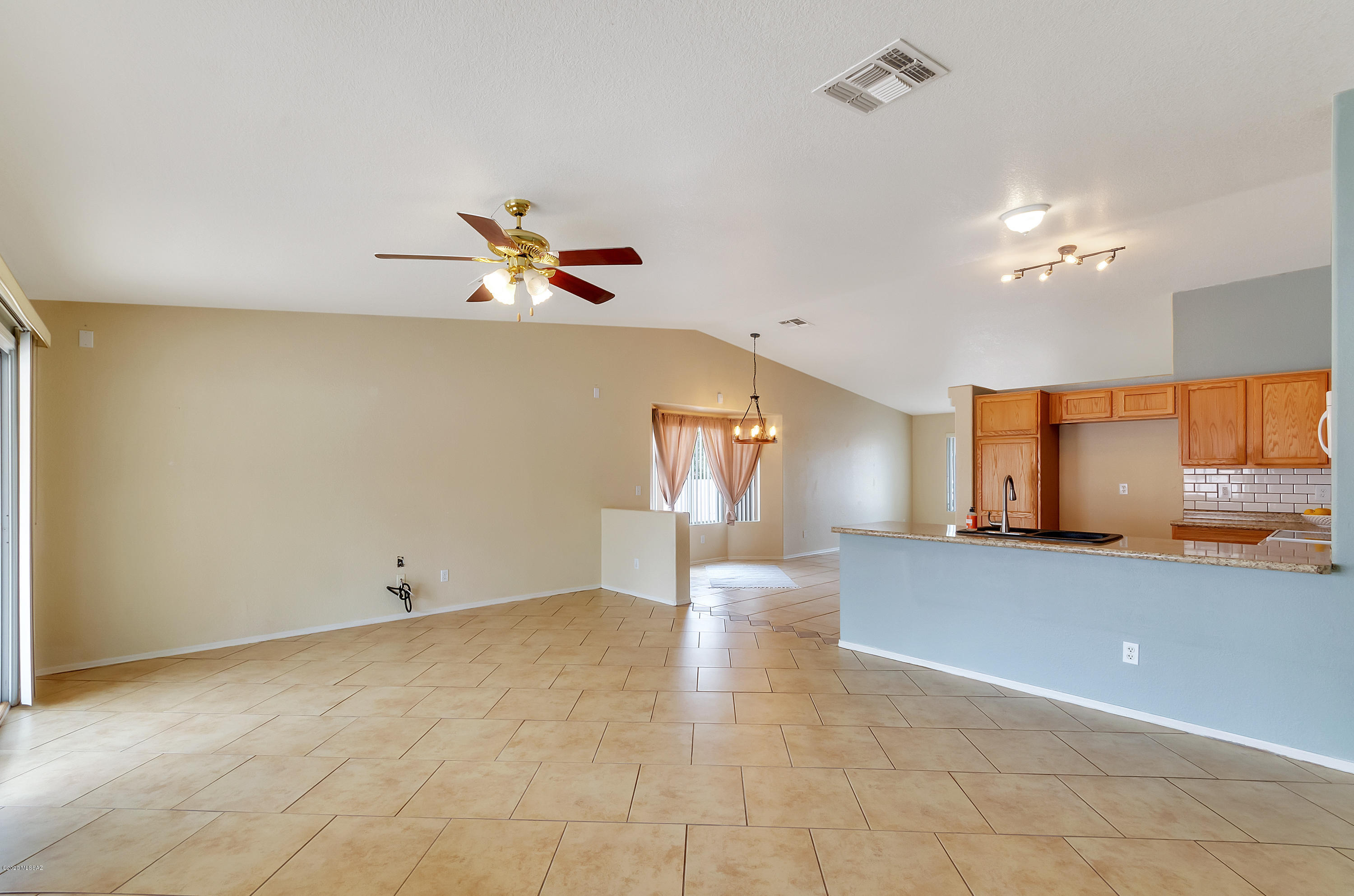 Sunrise Meadow At Rita Ranch (1-135) - Residential