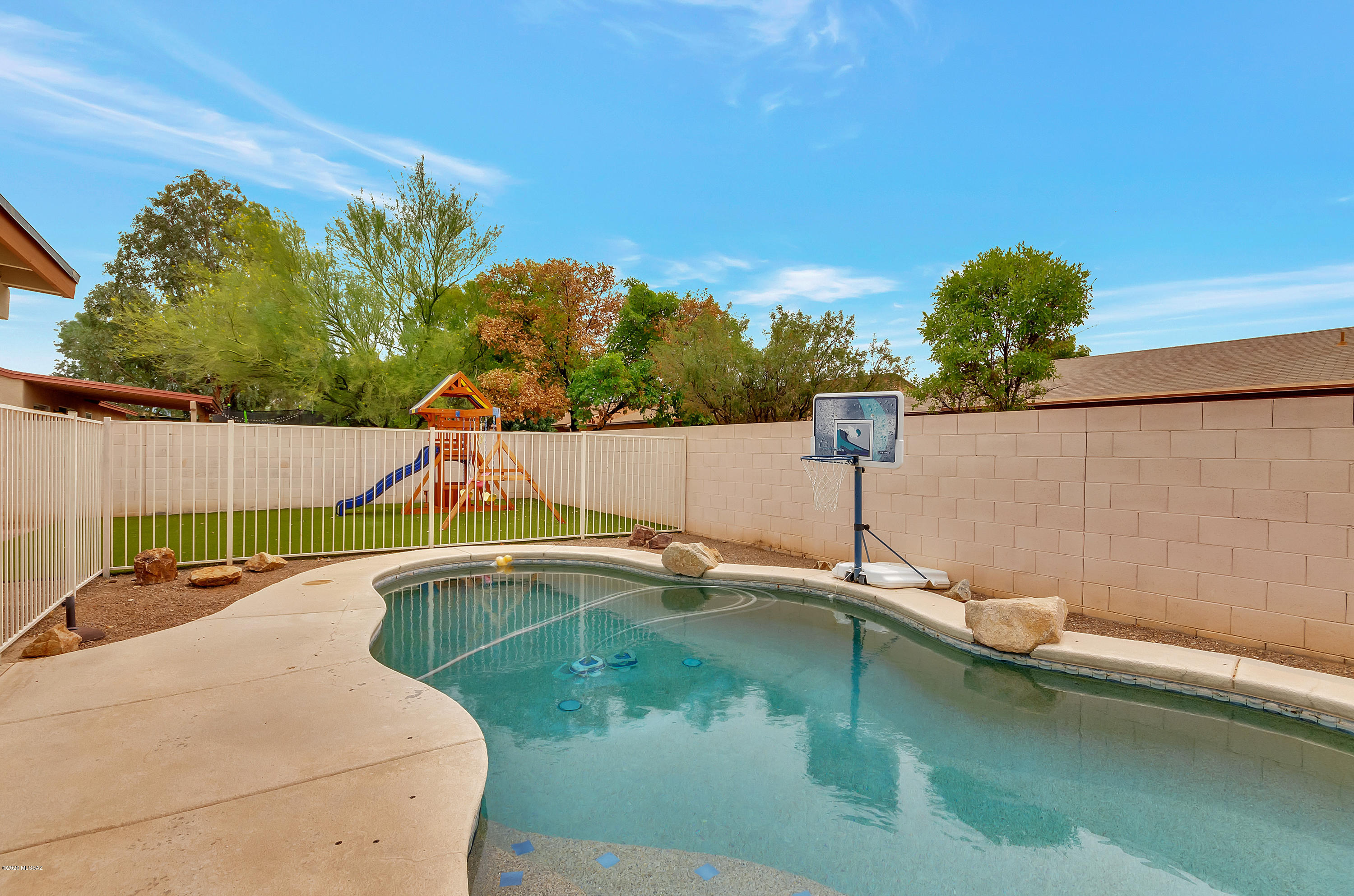 Sunrise Meadow At Rita Ranch (1-135) - Residential