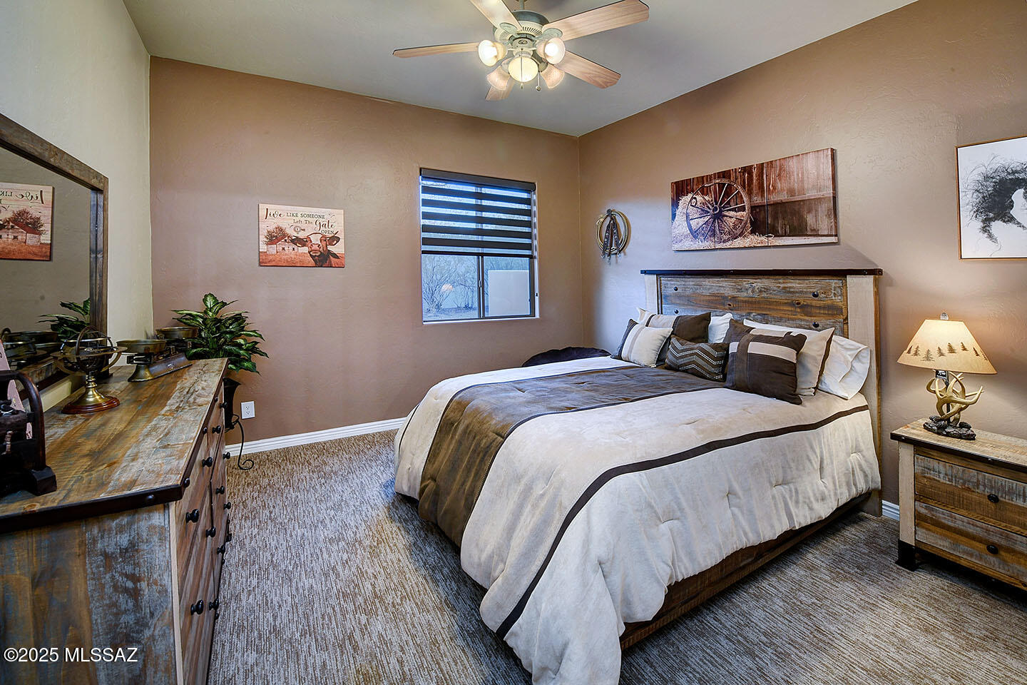 Loma De La Vista Verde (1-38) - Residential
