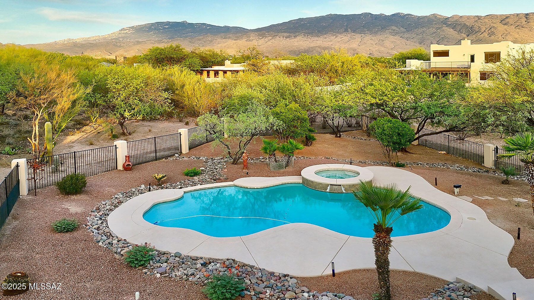 Loma De La Vista Verde (1-38) - Residential