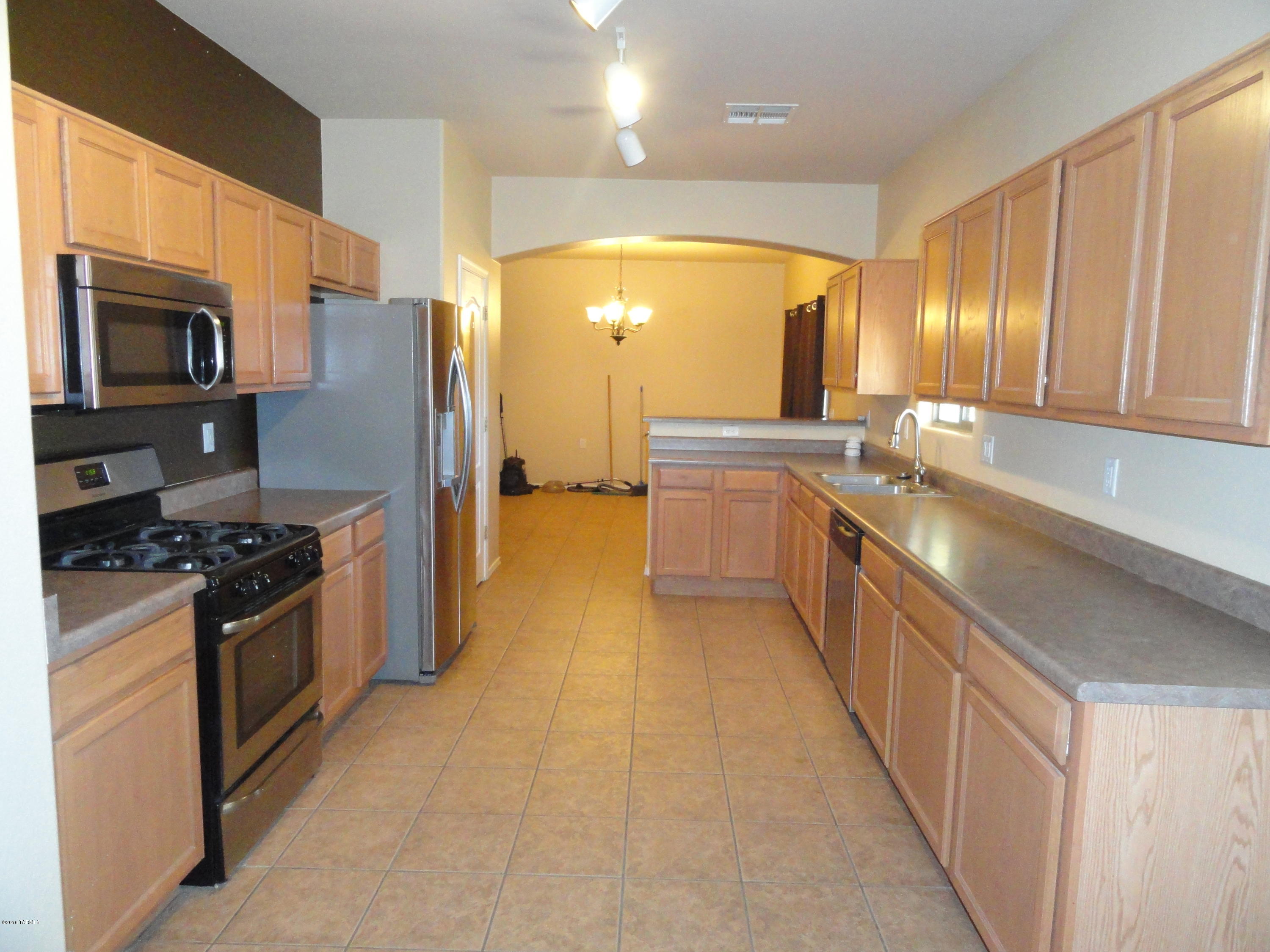 Avra Valley 3 - Residential Lease