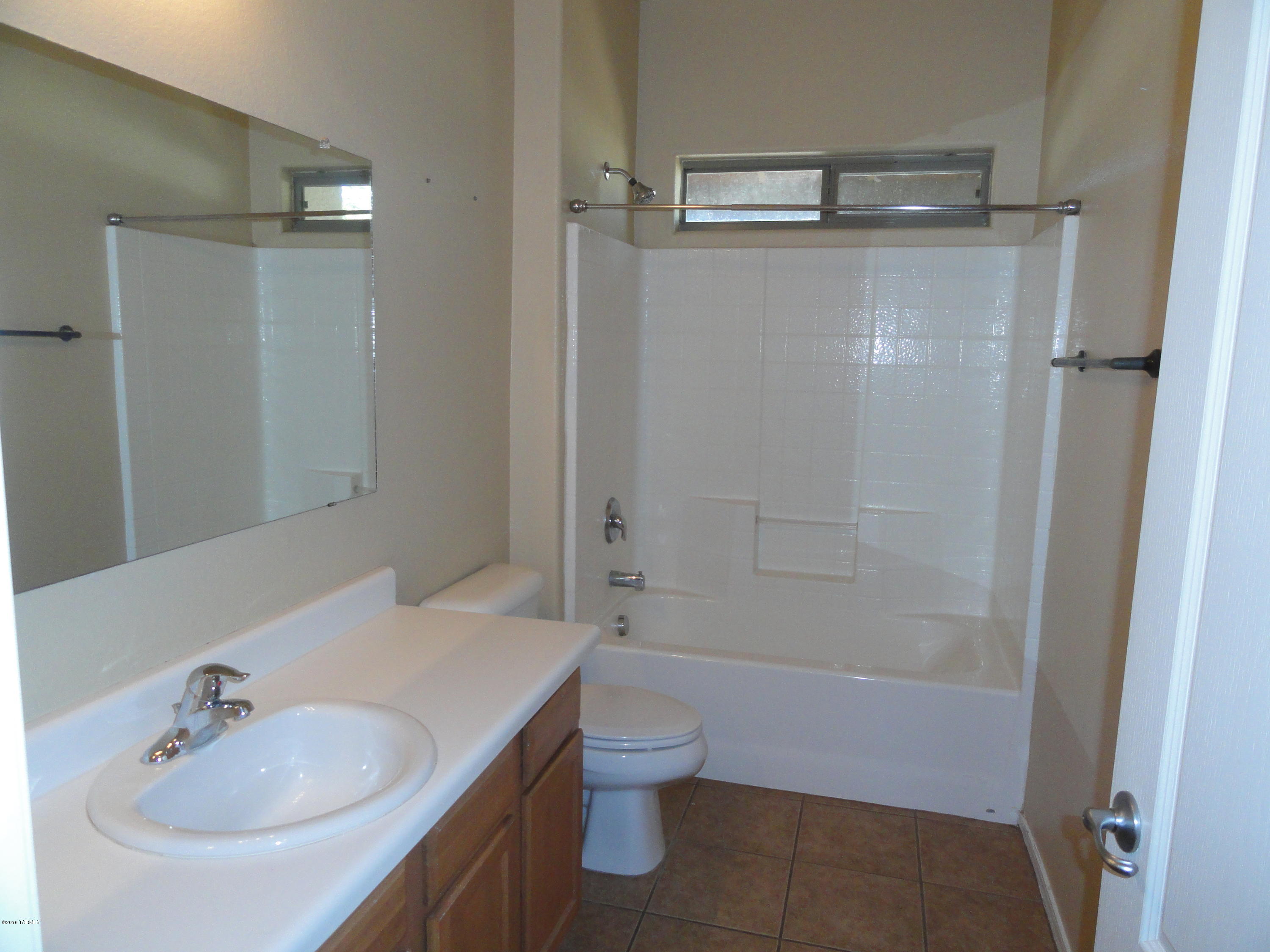 Avra Valley 3 - Residential Lease