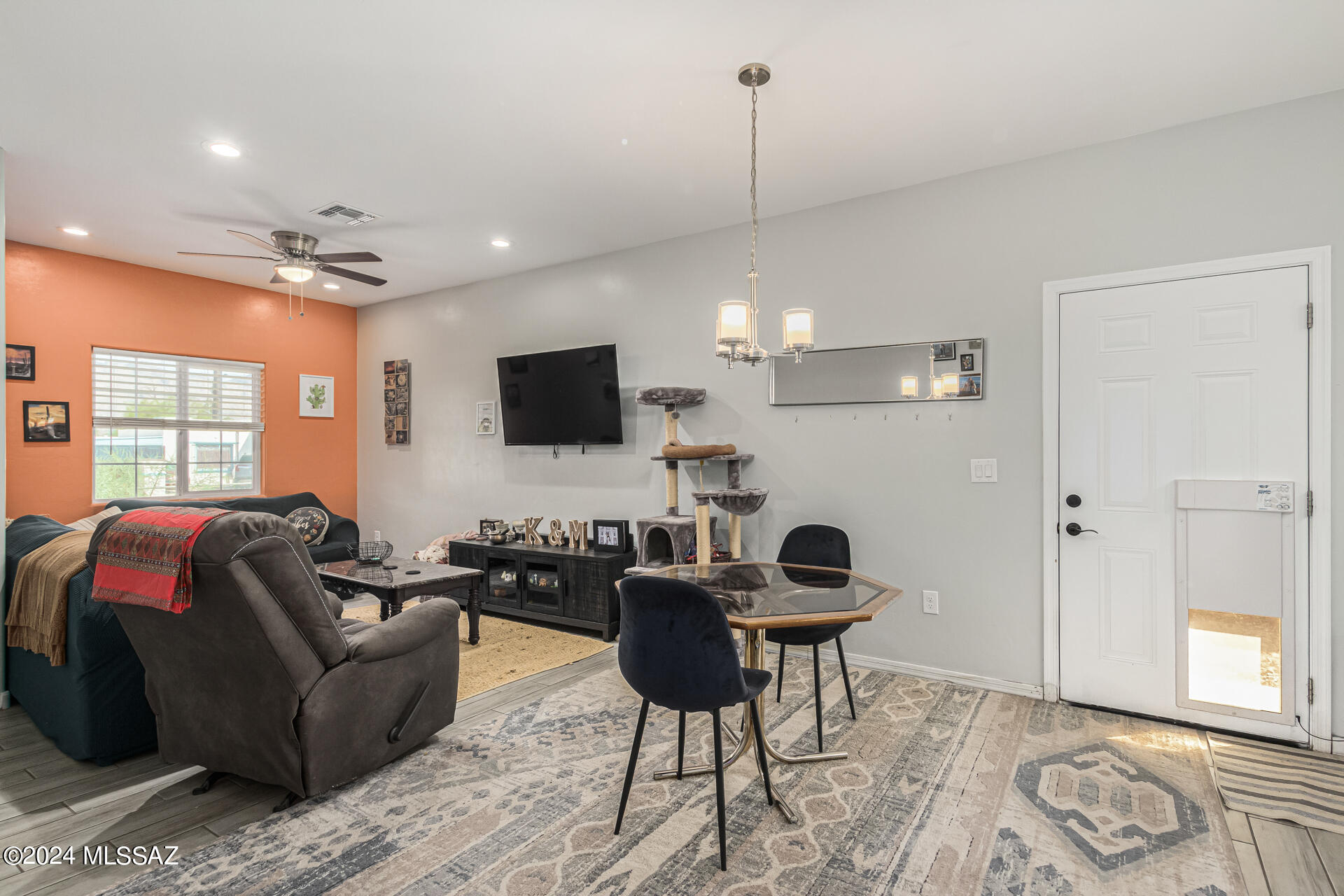 3856 E Monte Vista Drive