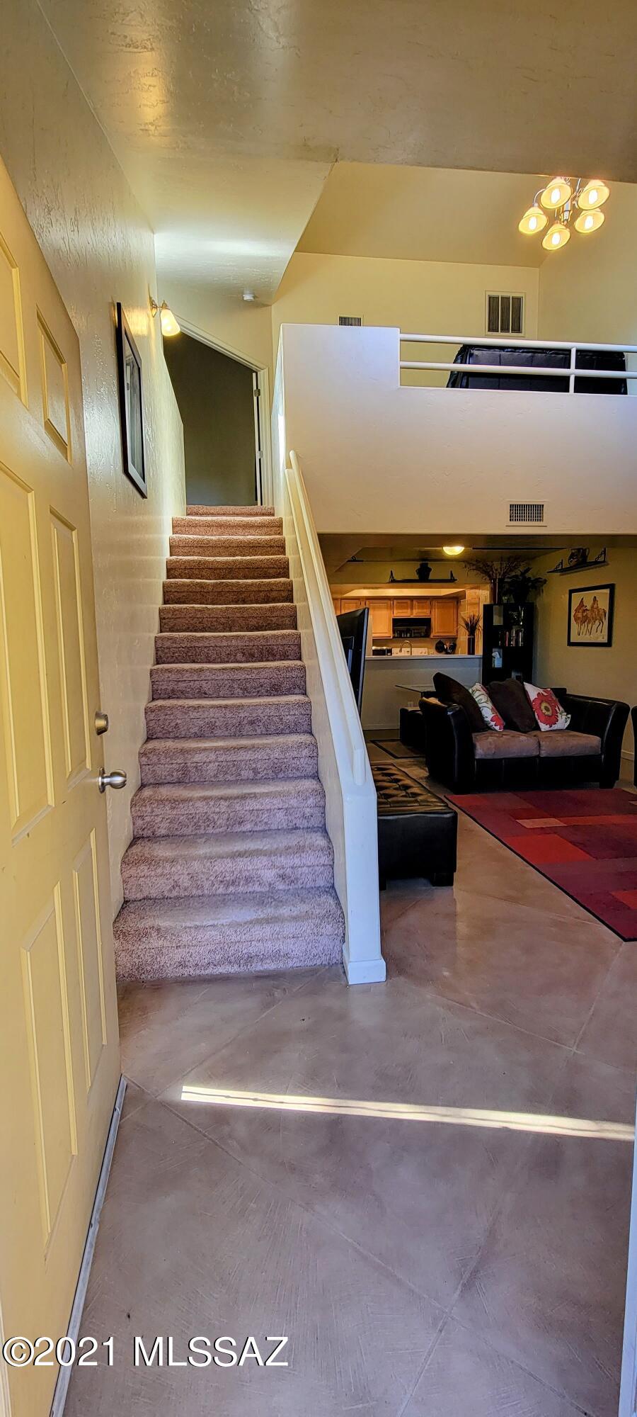 Mountain View Condos. (1-76) - Residential