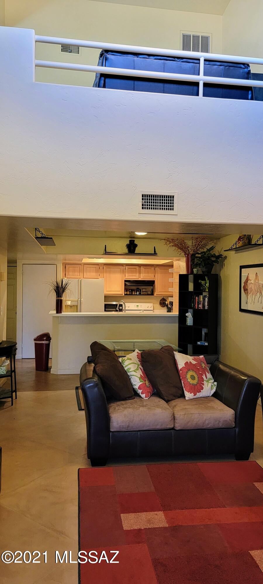 Mountain View Condos. (1-76) - Residential