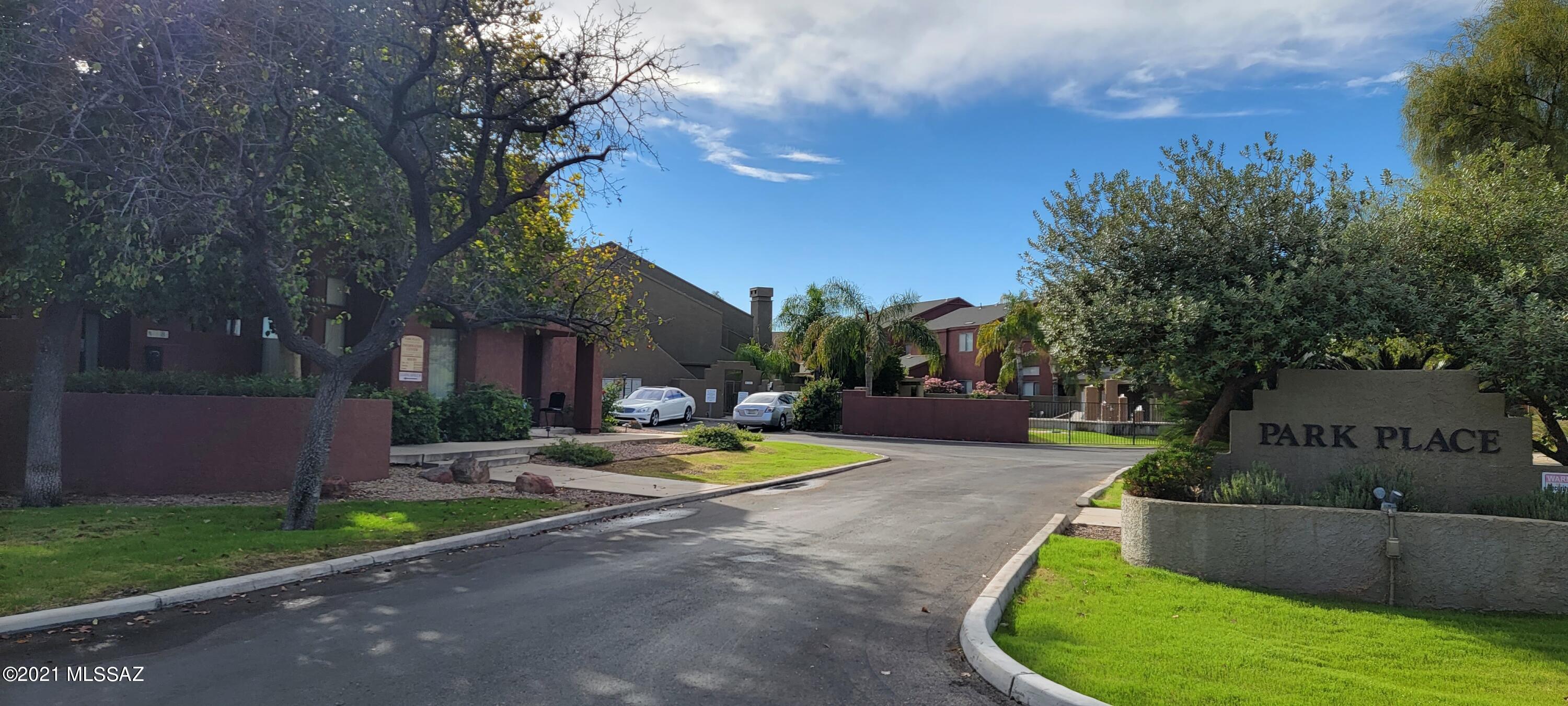 Mountain View Condos. (1-76) - Residential