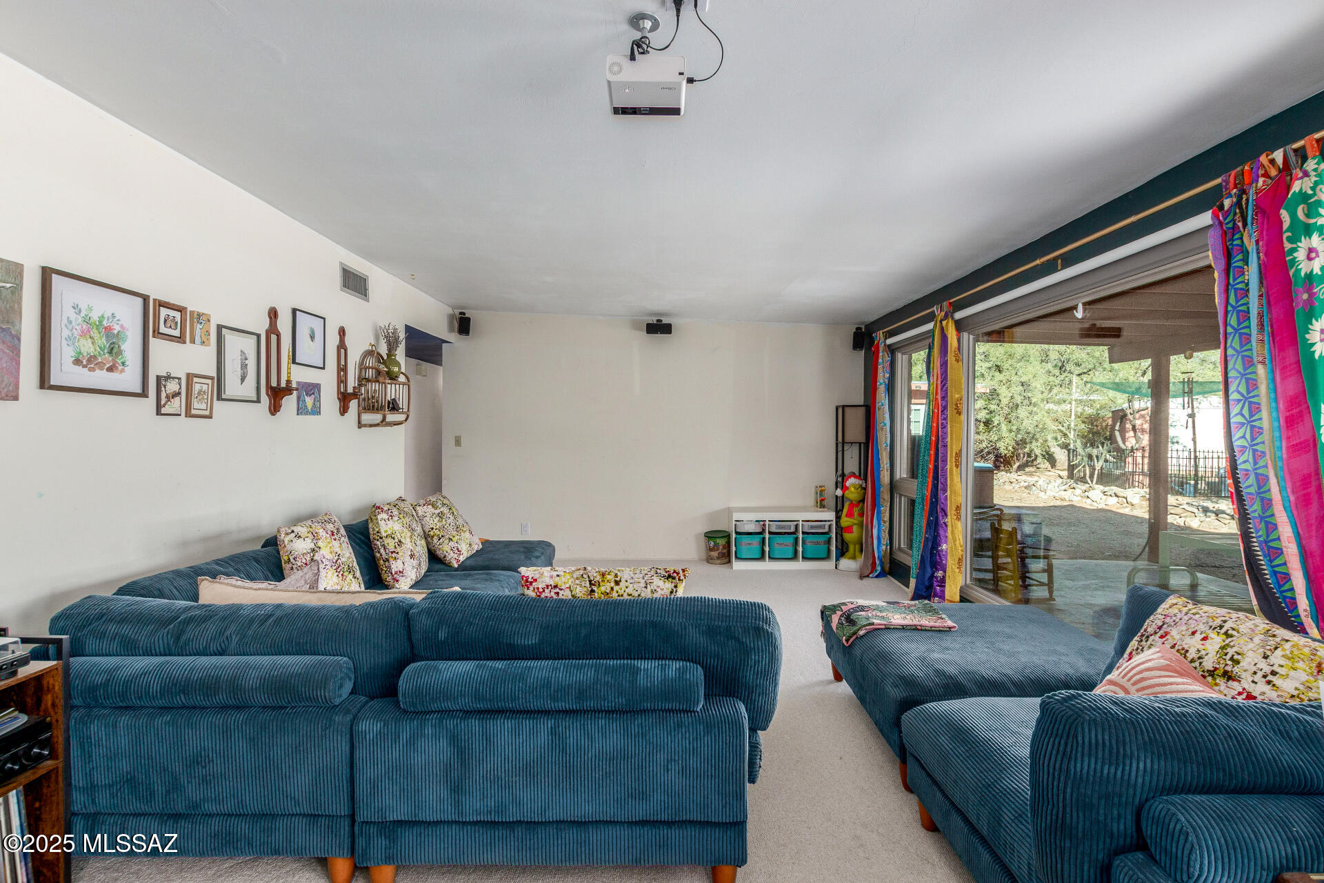 Tres Lomas North (1-135) - Residential