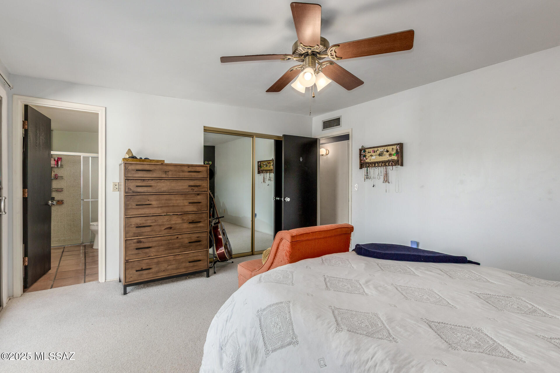 Tres Lomas North (1-135) - Residential