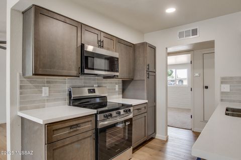 3303 S Manitoba Avenue Tucson AZ 85730