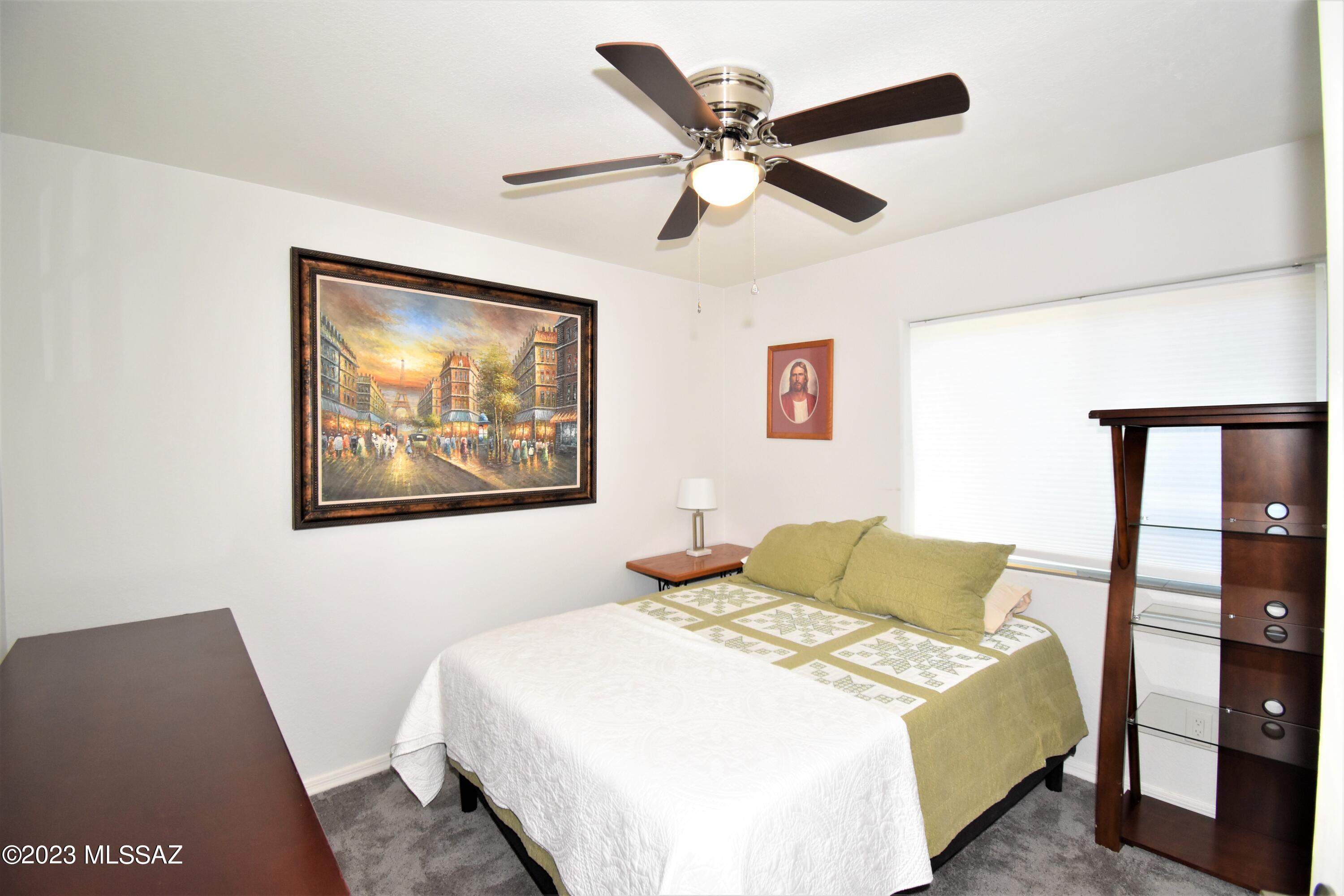 Broadway Commons (1-62) - Residential