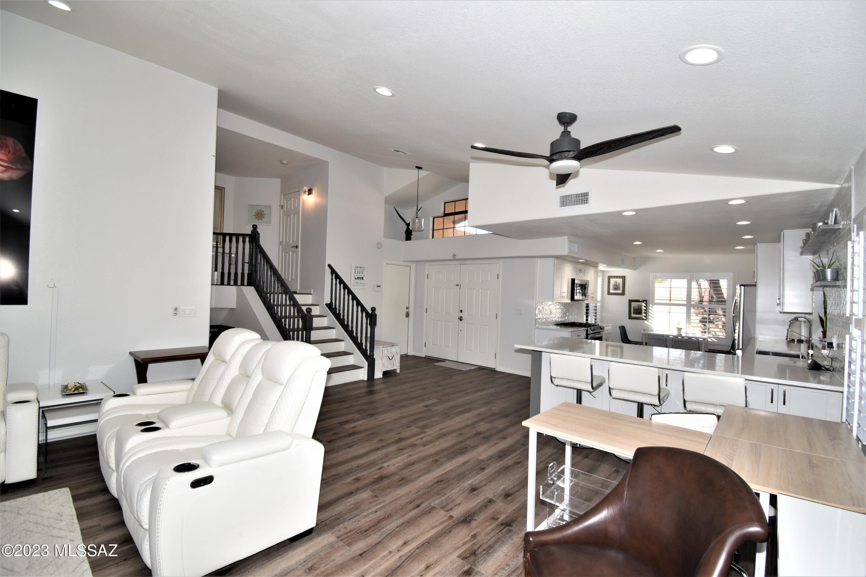 Broadway Commons (1-62) - Residential